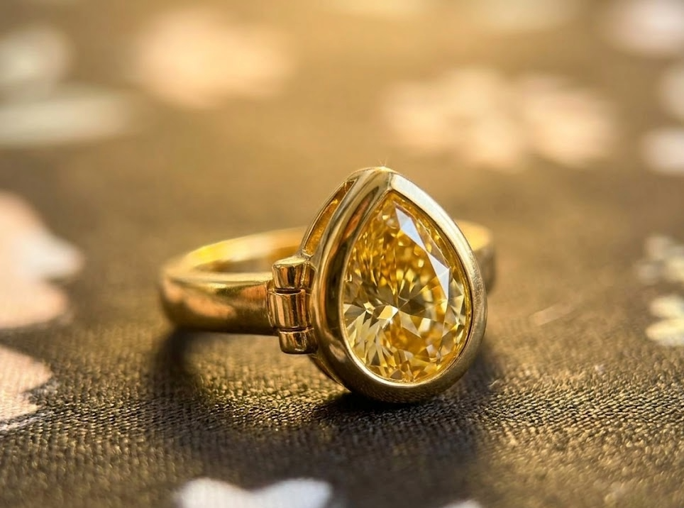 Elegant Tear Drop Ring