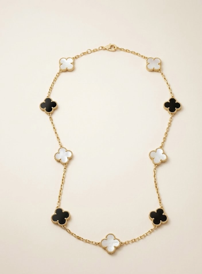 Clover Motif Necklace