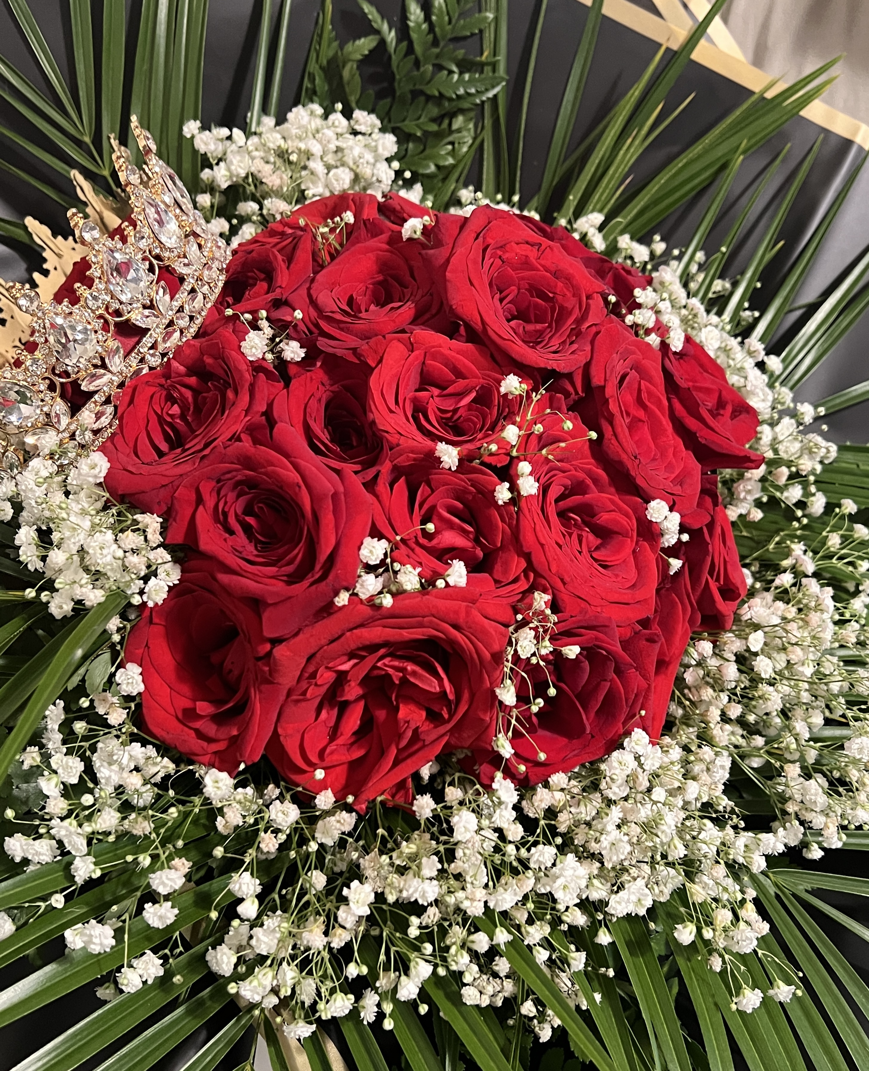 The Queen Of Hearts Black Wrap