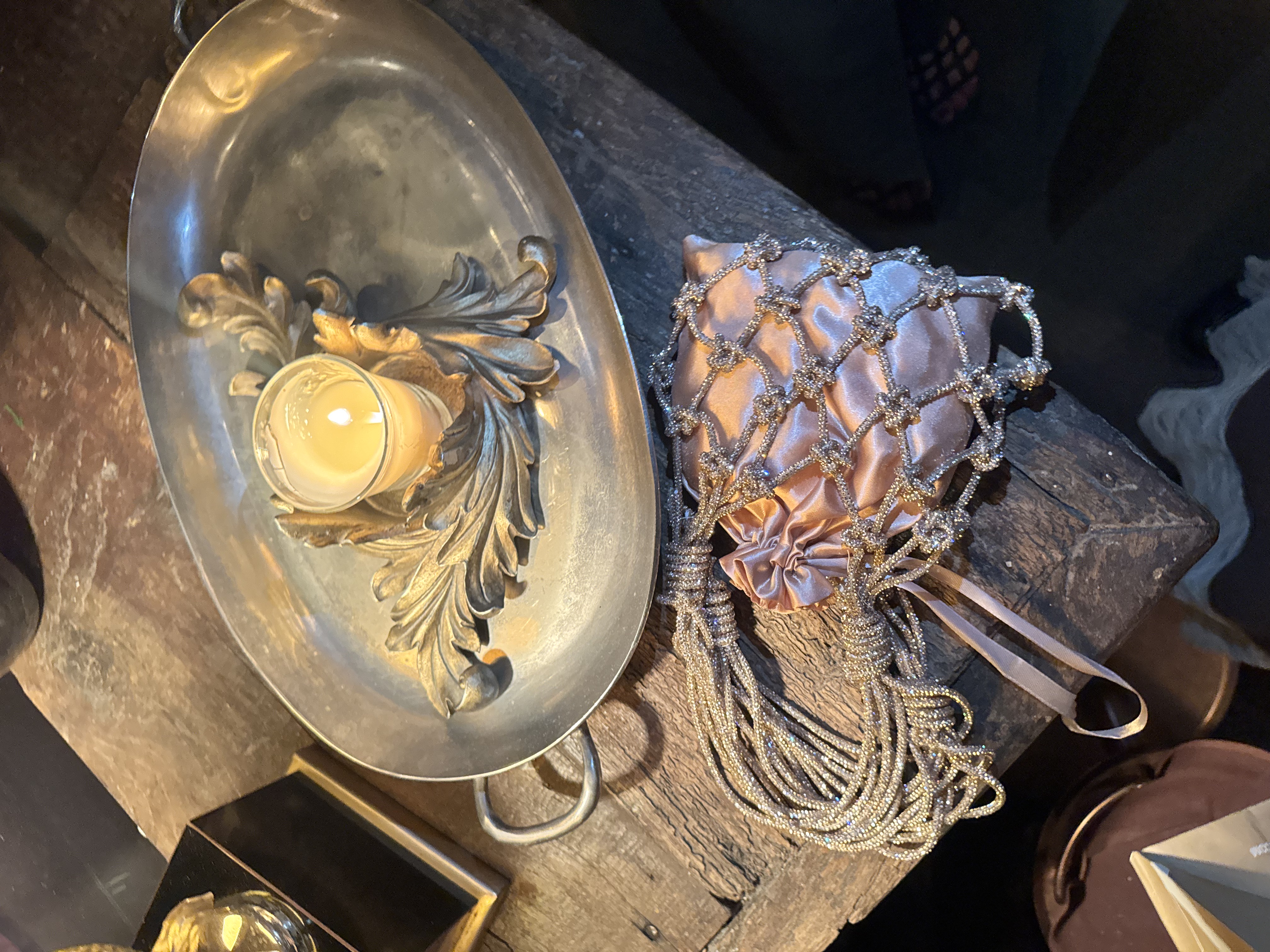 18 de Abril 17:00 - 20:00  | BOLSOS DE MACRAMÉ BRILLANTE (6 opciones de bolsos)