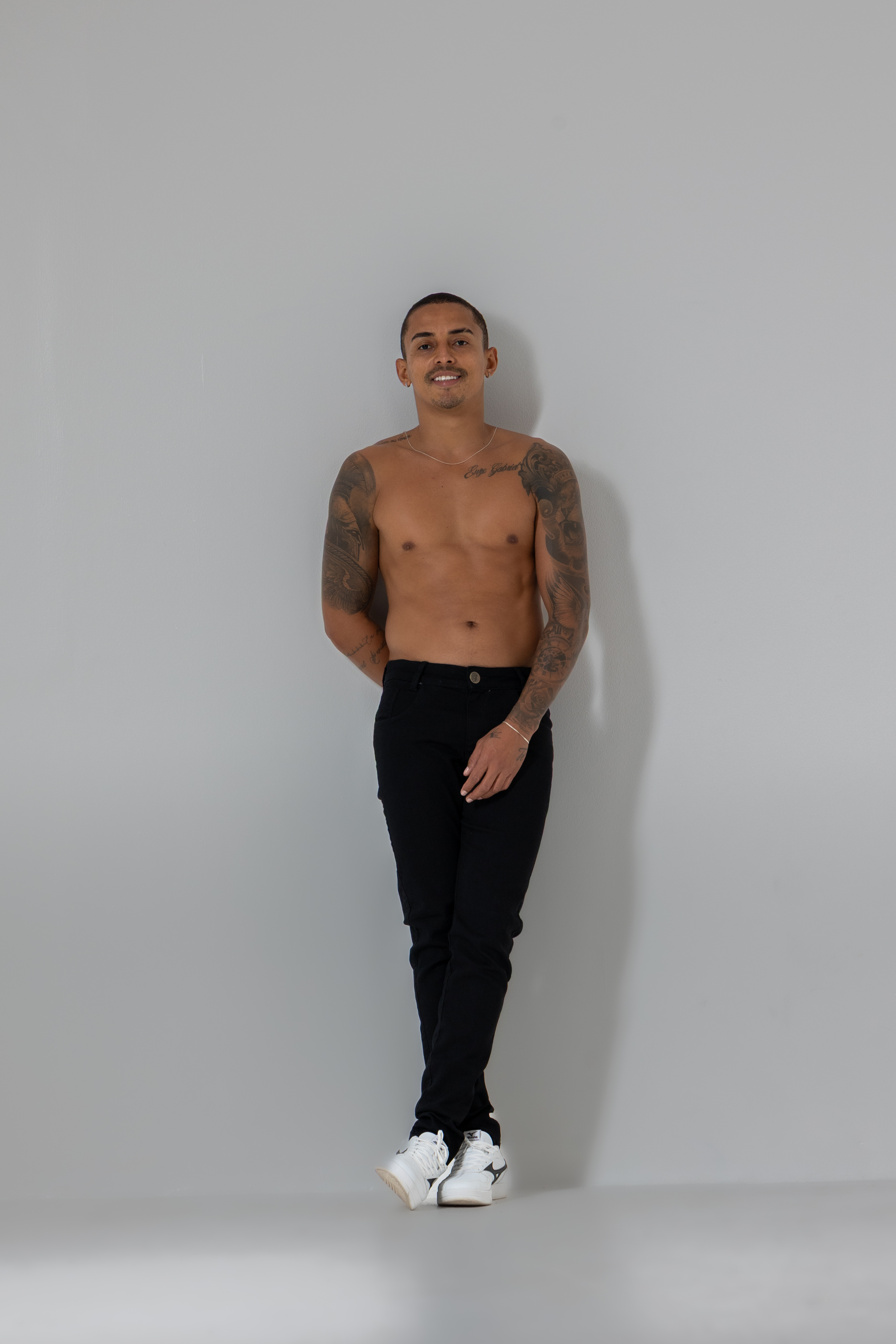 Calça Jeans C/Lycra Preta Básica Skinny