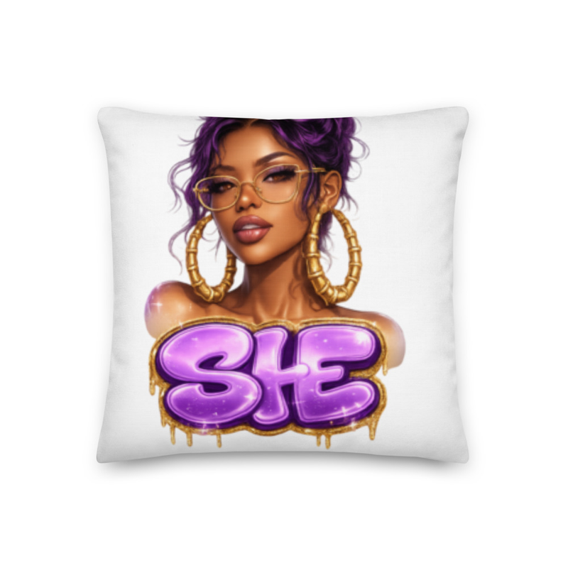 SHE PILLOW/EMPOWERING WOMEN