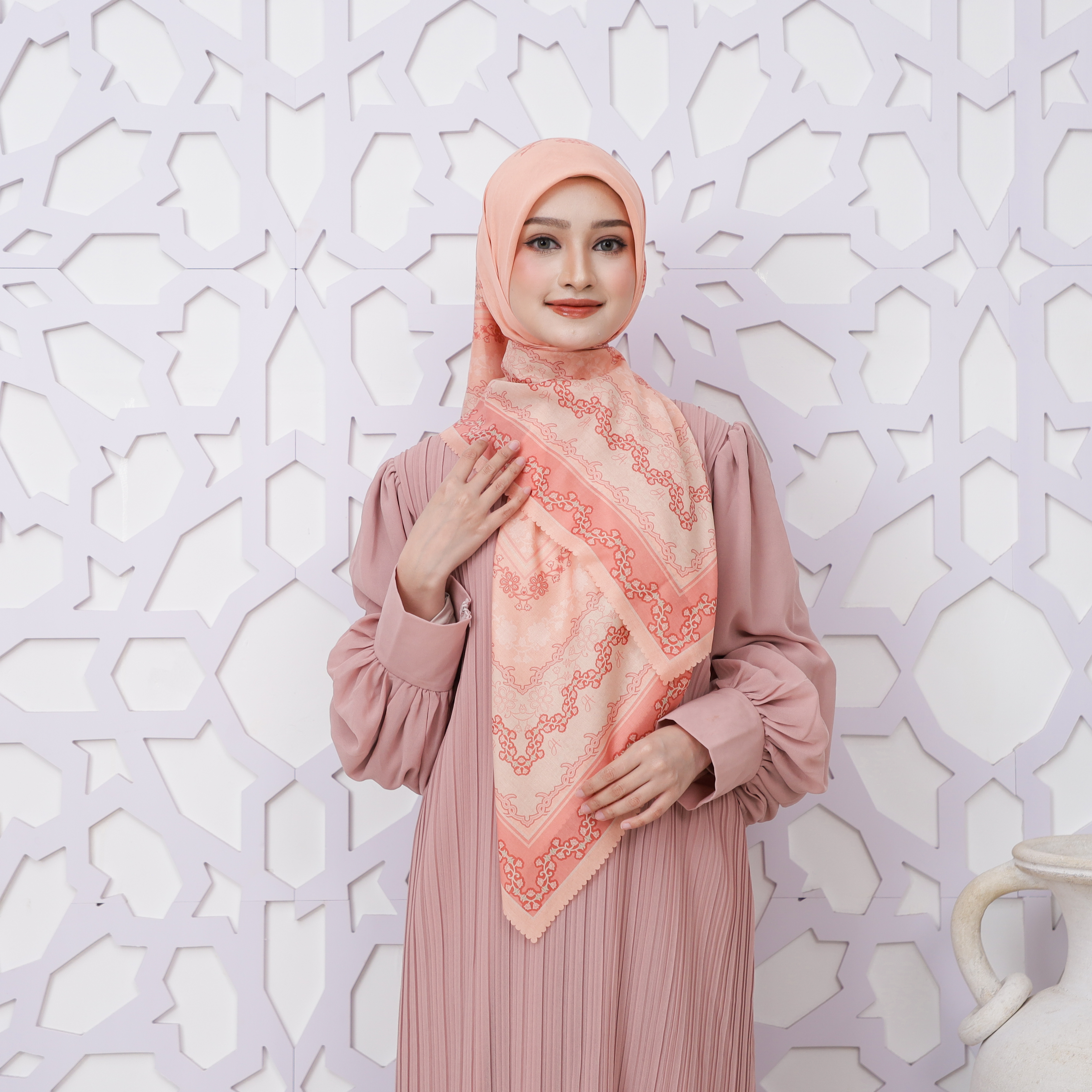 FAYLA CREAM BLUSH
