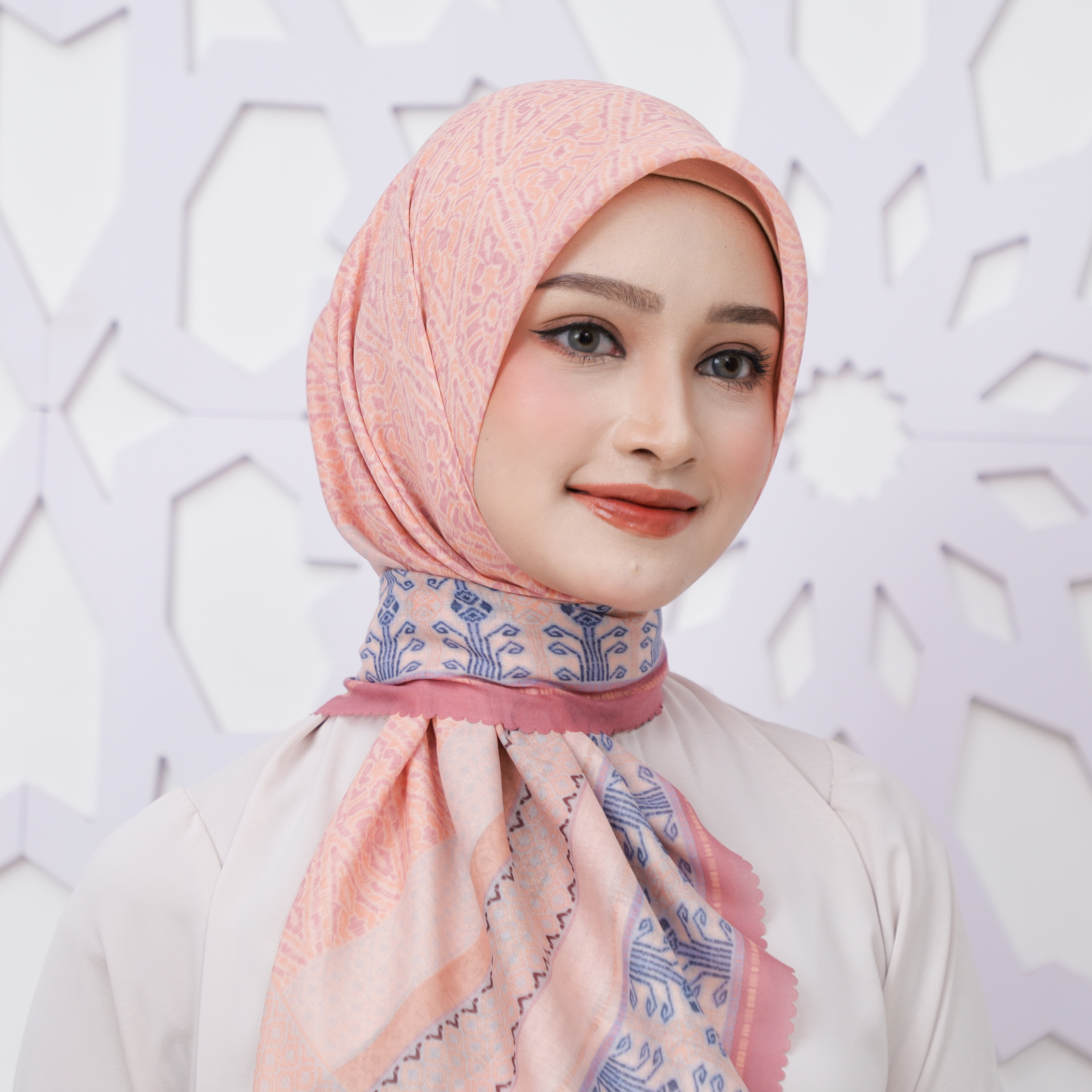 TENUN DELAMAK PINK