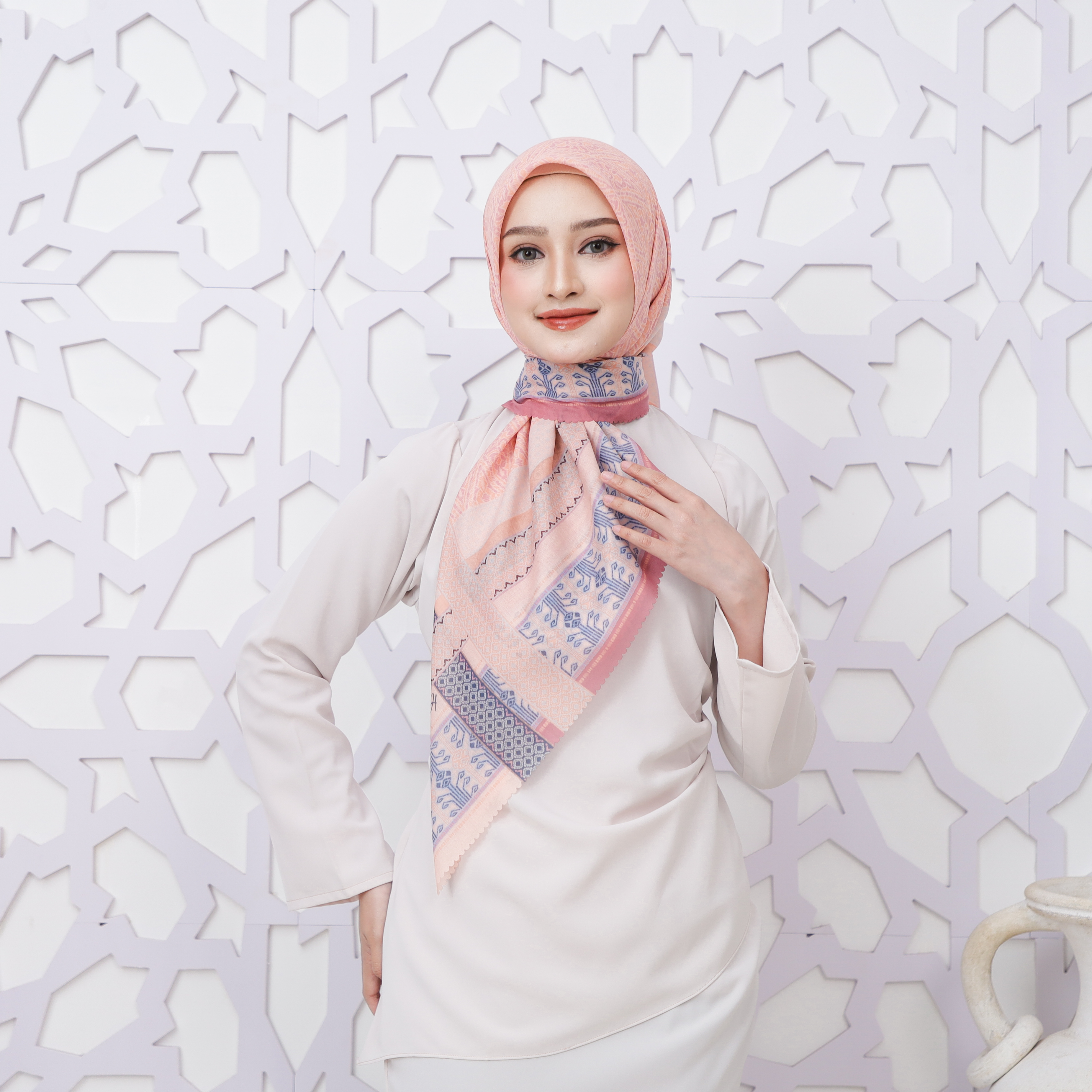 TENUN DELAMAK PINK