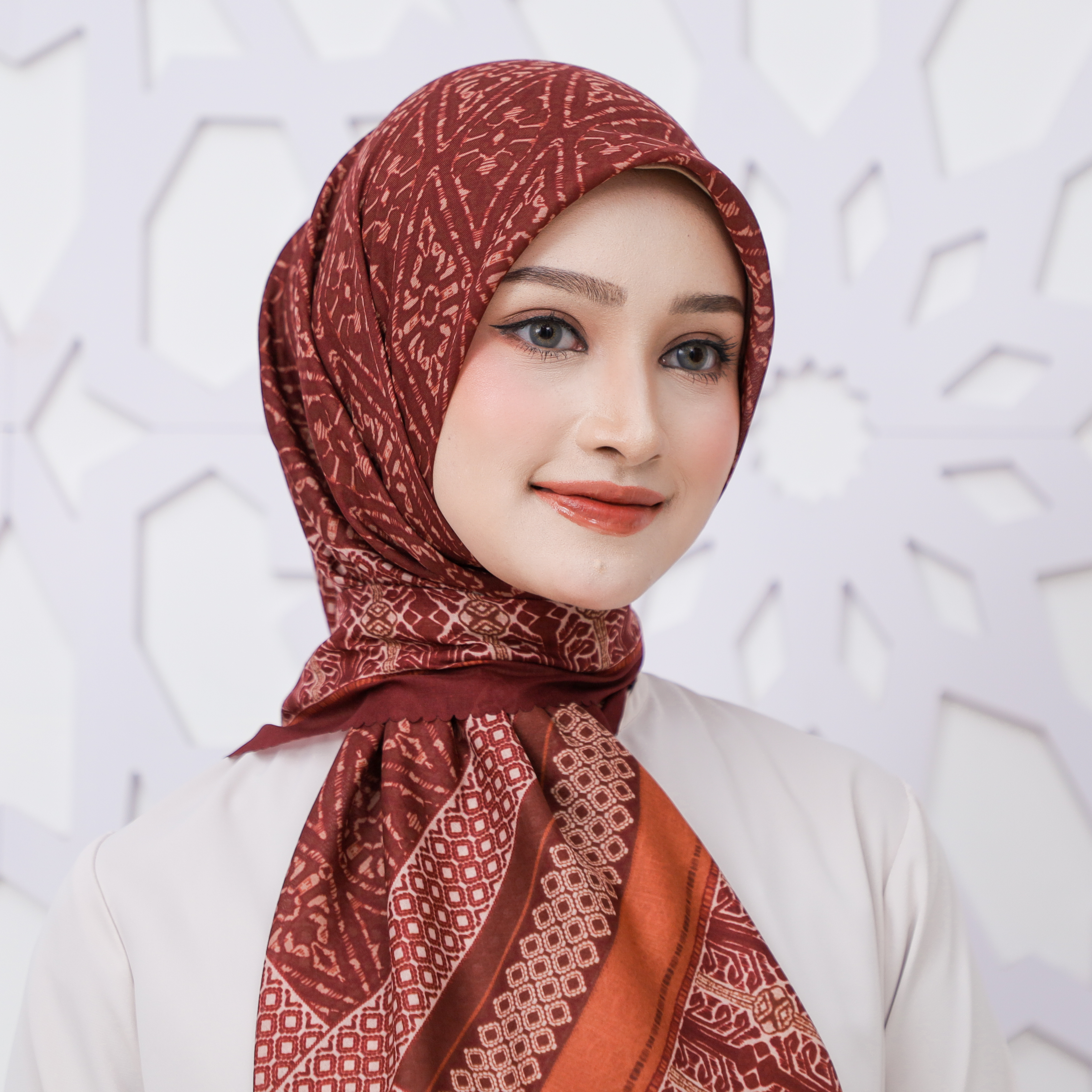 TENUN DELAMAK COKLAT