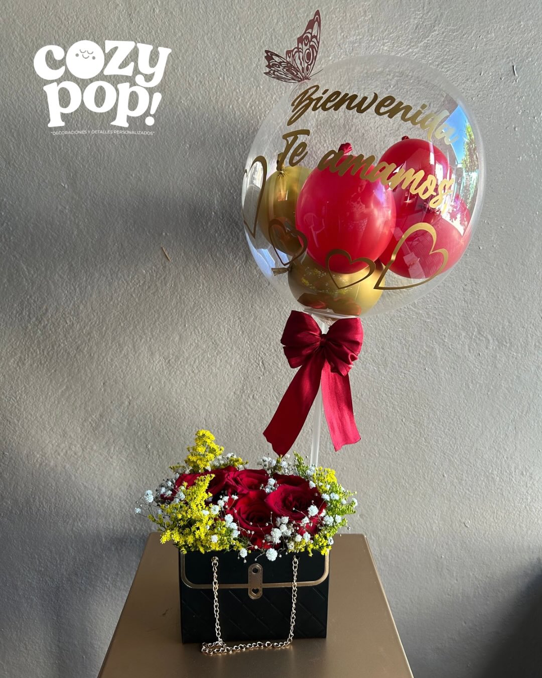 Arreglo de globos + rosas