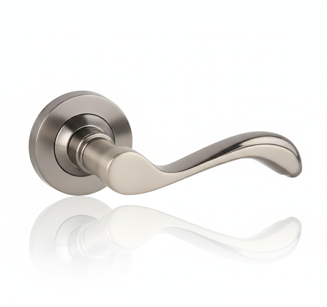 CR9B06 Brushed Nickel Door Handle