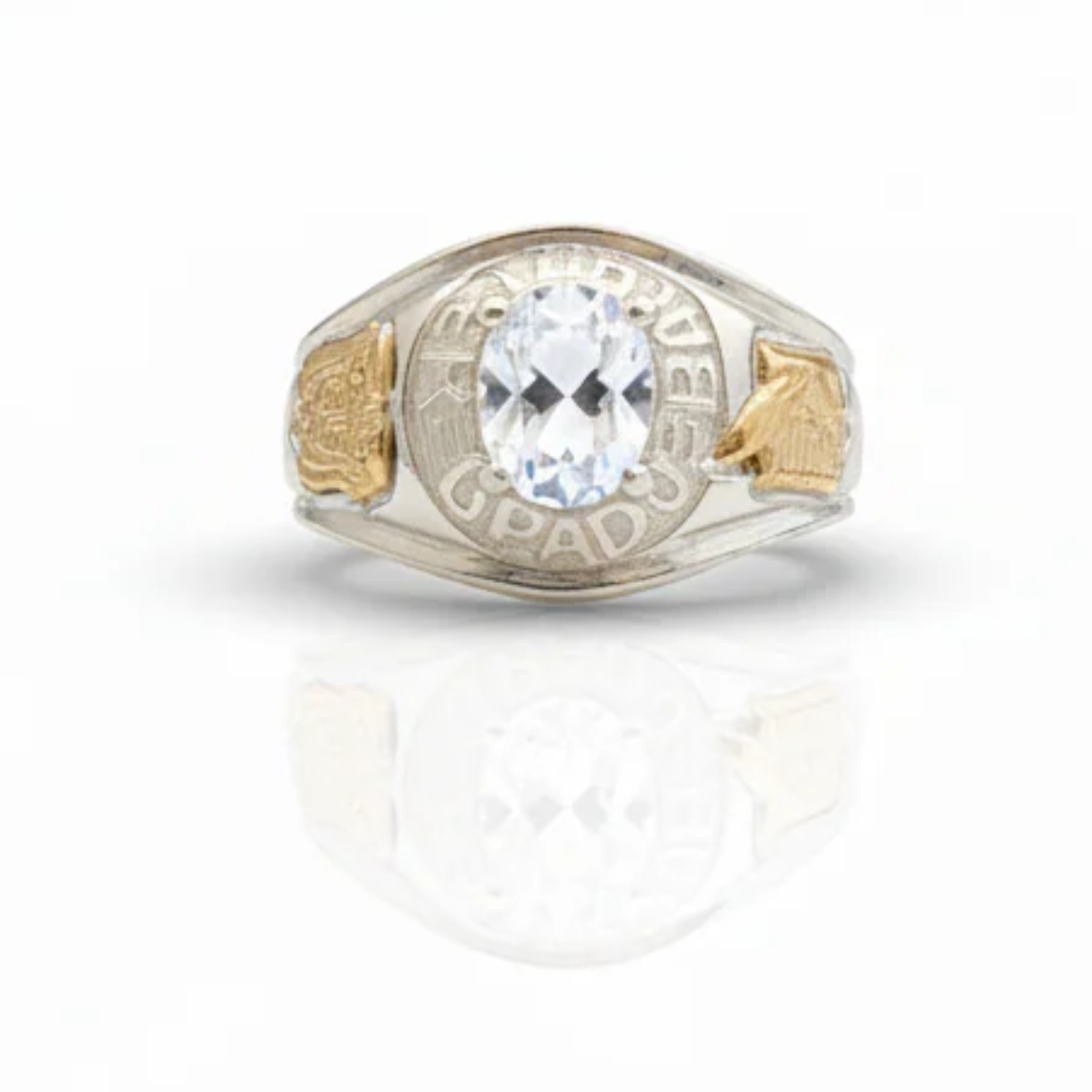 Anillo de graduación en plata y oro