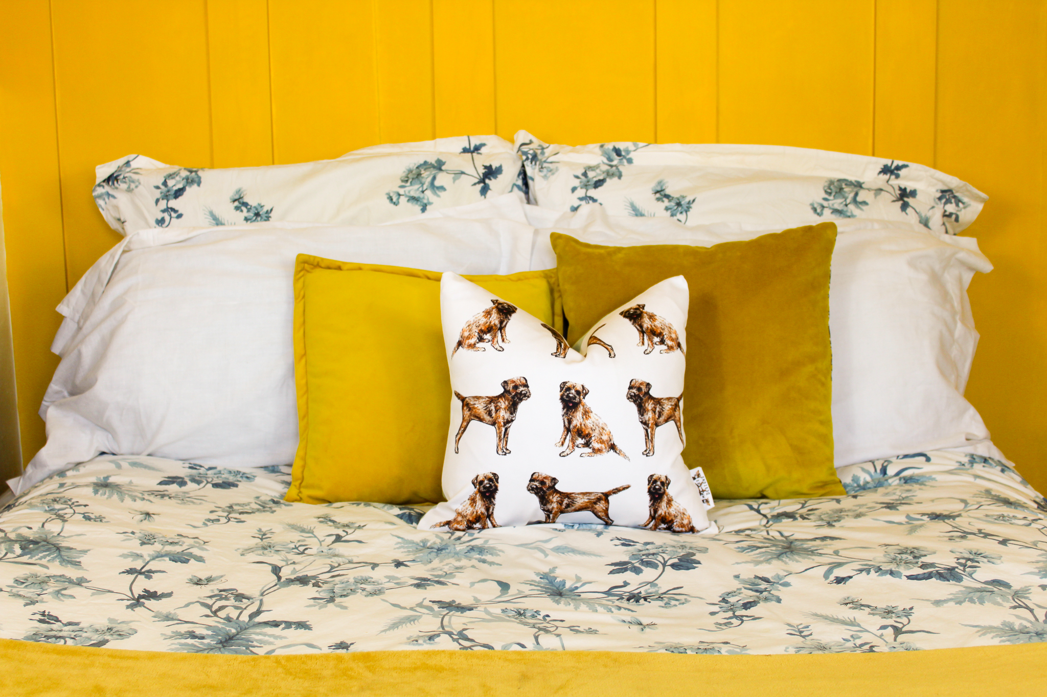  Border Terrier Dog Print Handmade Cushion