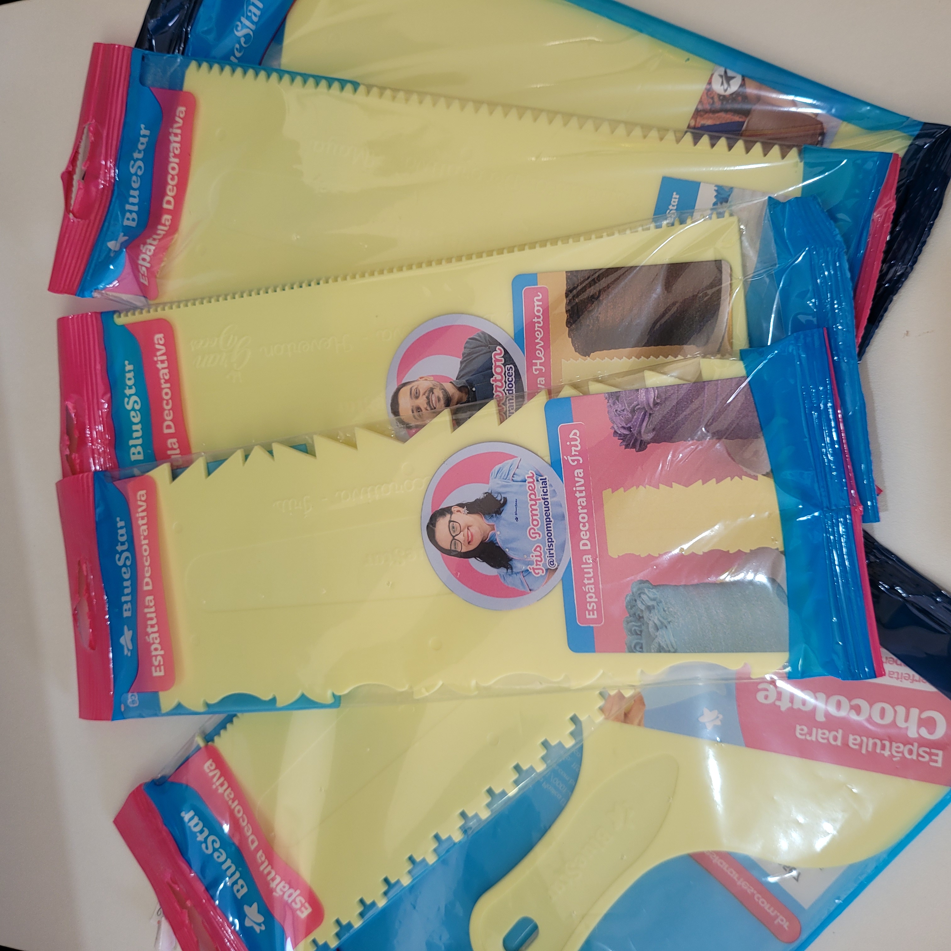 Espátula Decorativa para Bolo