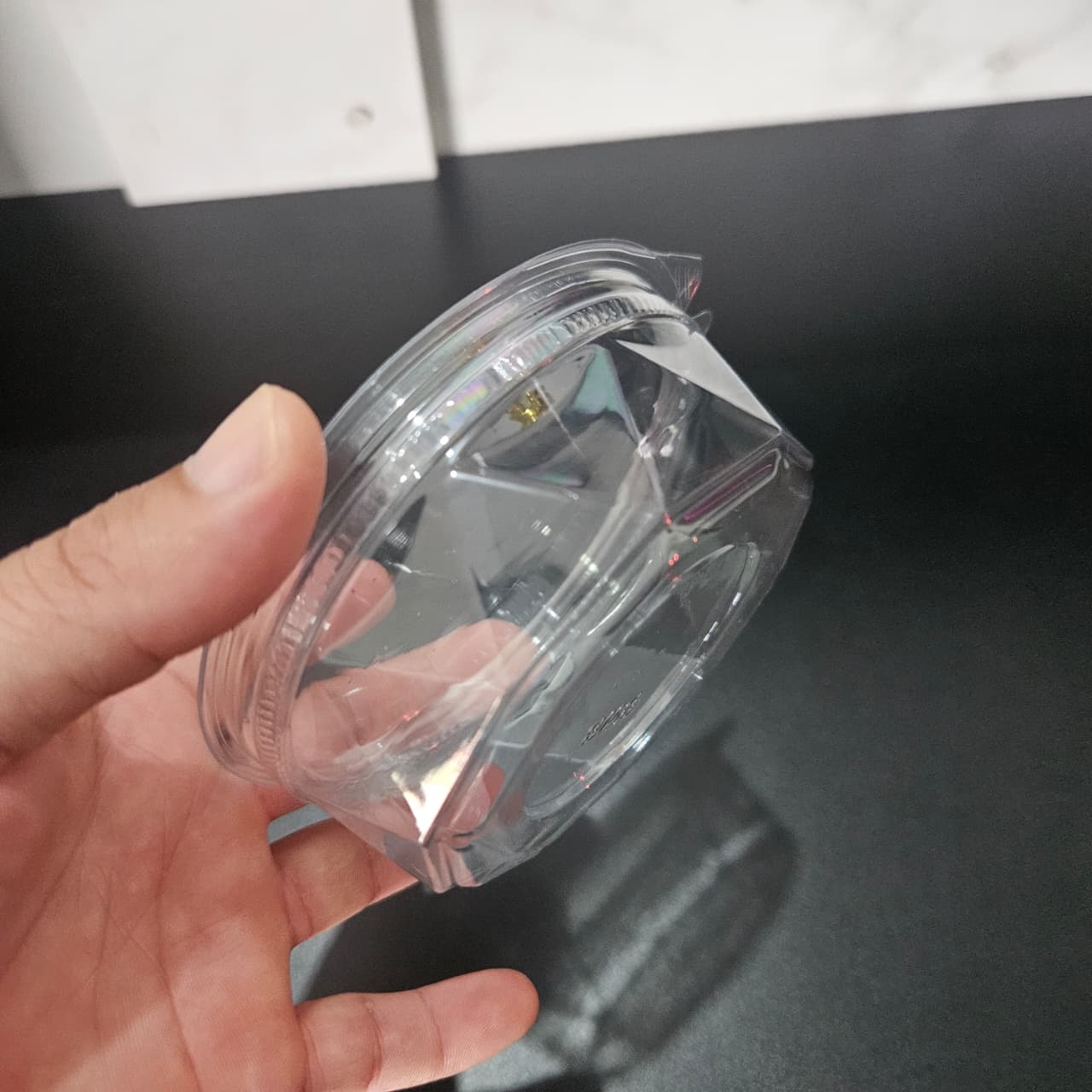 B- 742D Embalagem Redonda Diamantada Articulada 250ml