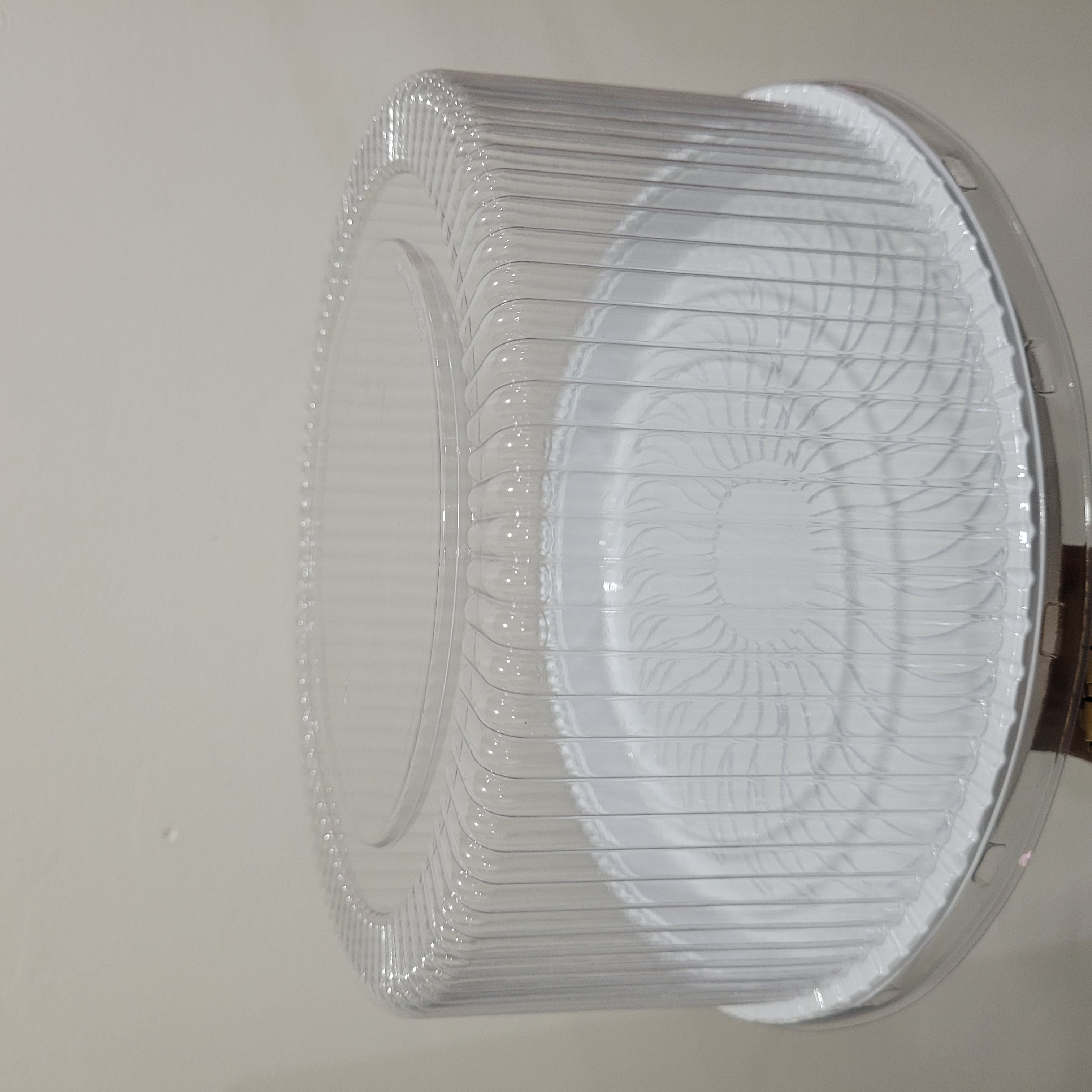 G 56 M Embalagem Plástica com tampa  