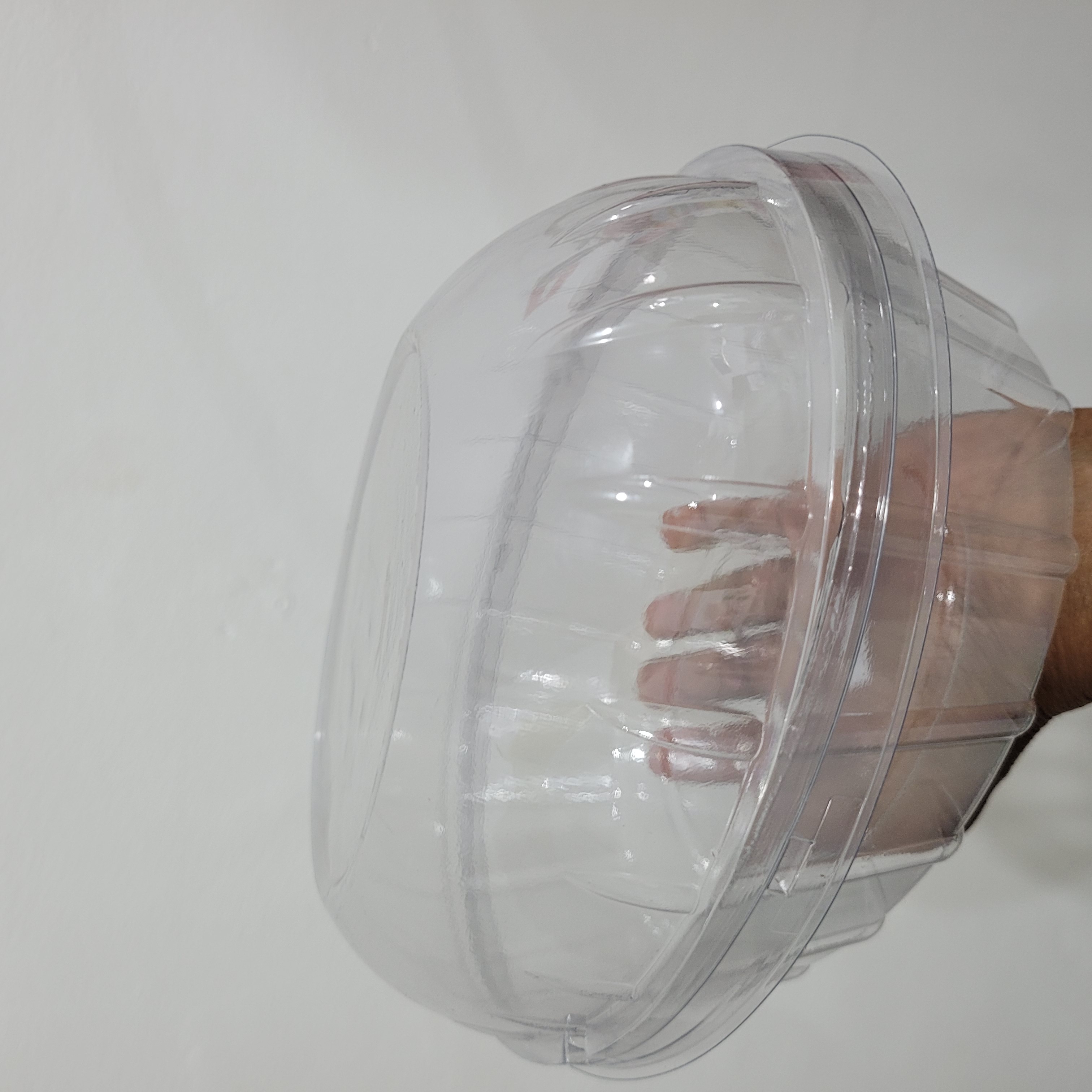 G 34 Embalagem Plástica oval para  tortas, pavês, banofe etc . Capacidade de até 2kg..