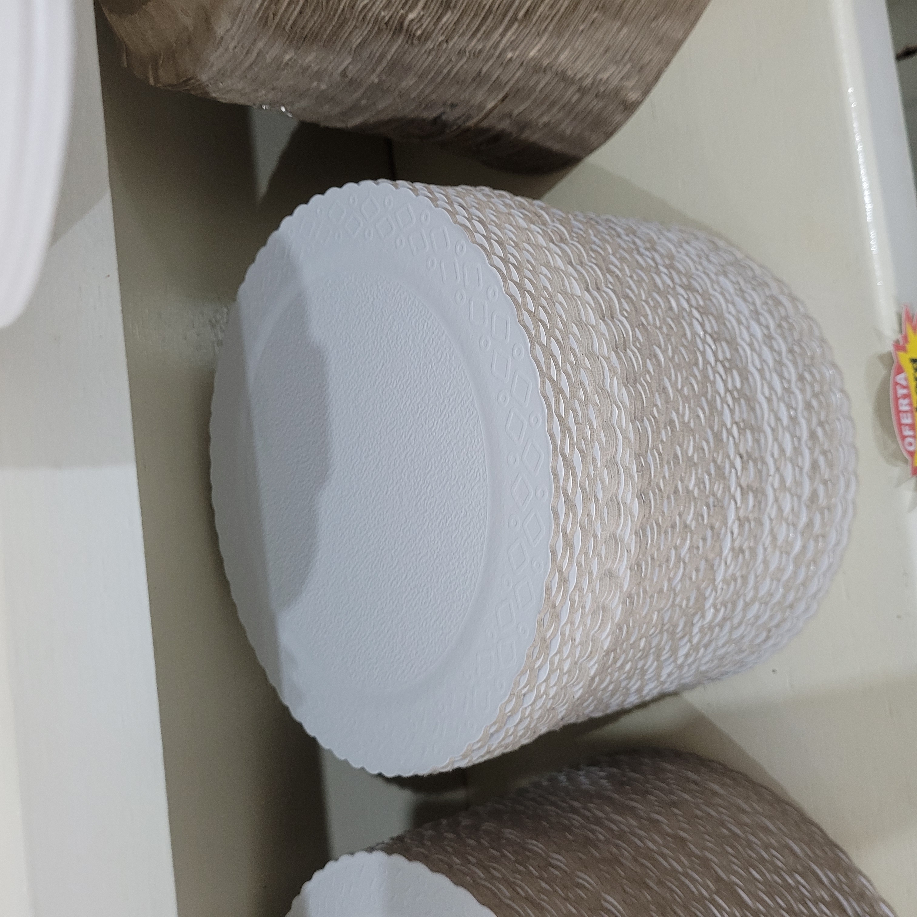 Cakeboard Premium  branco  ou dourado 32 cm