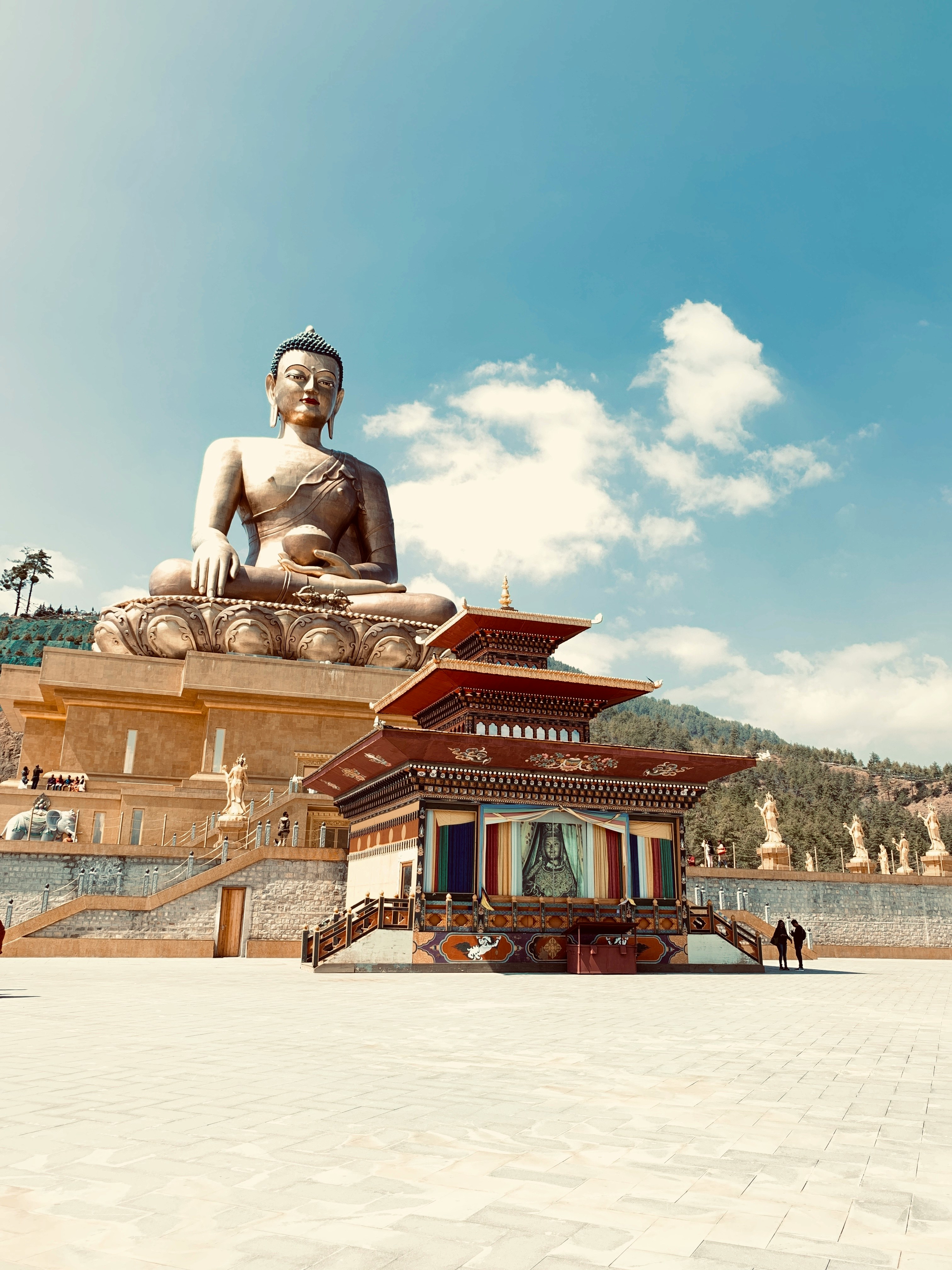 🏔️ Bhutan Luxury Tour Package