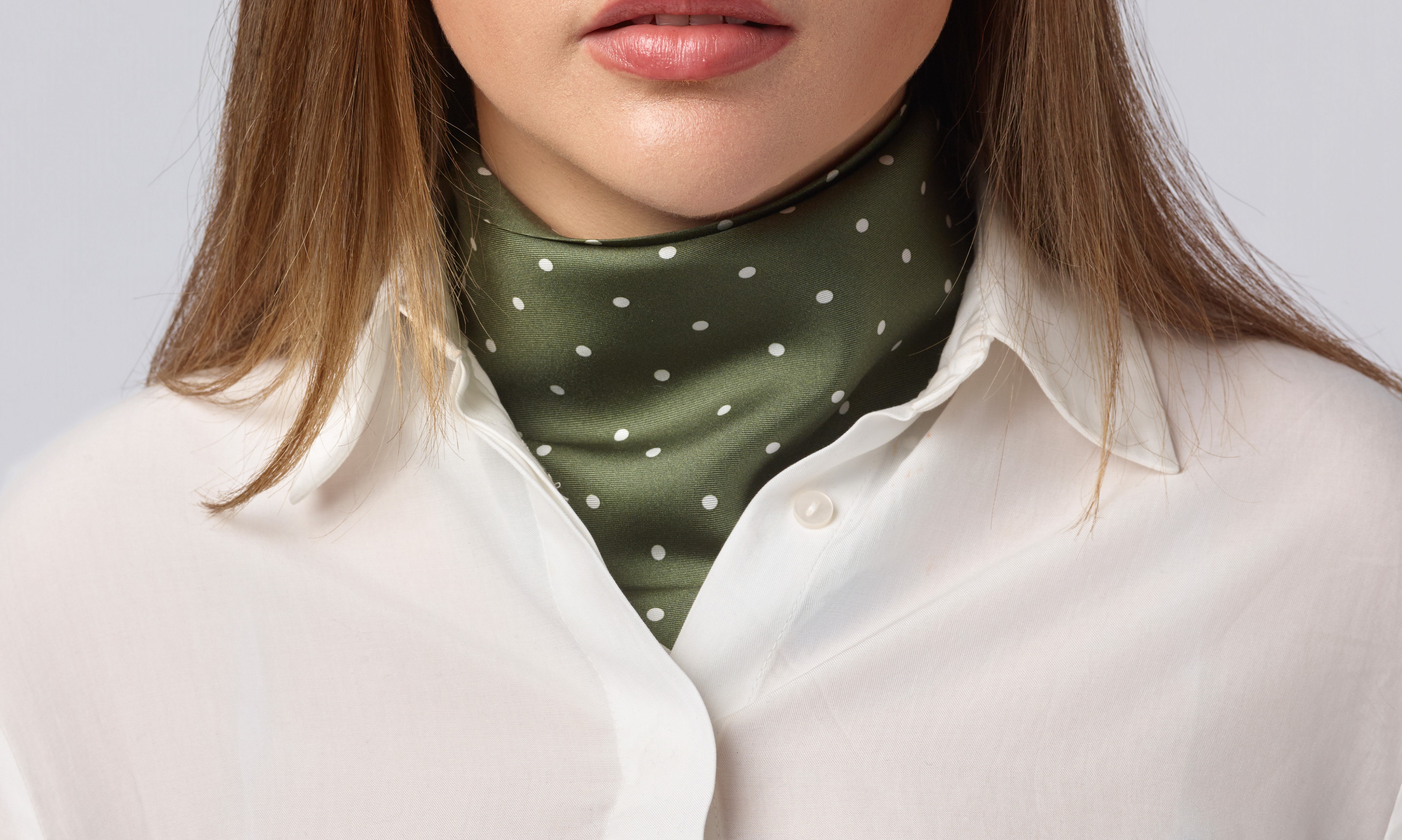 Scarf Gavroche green dots