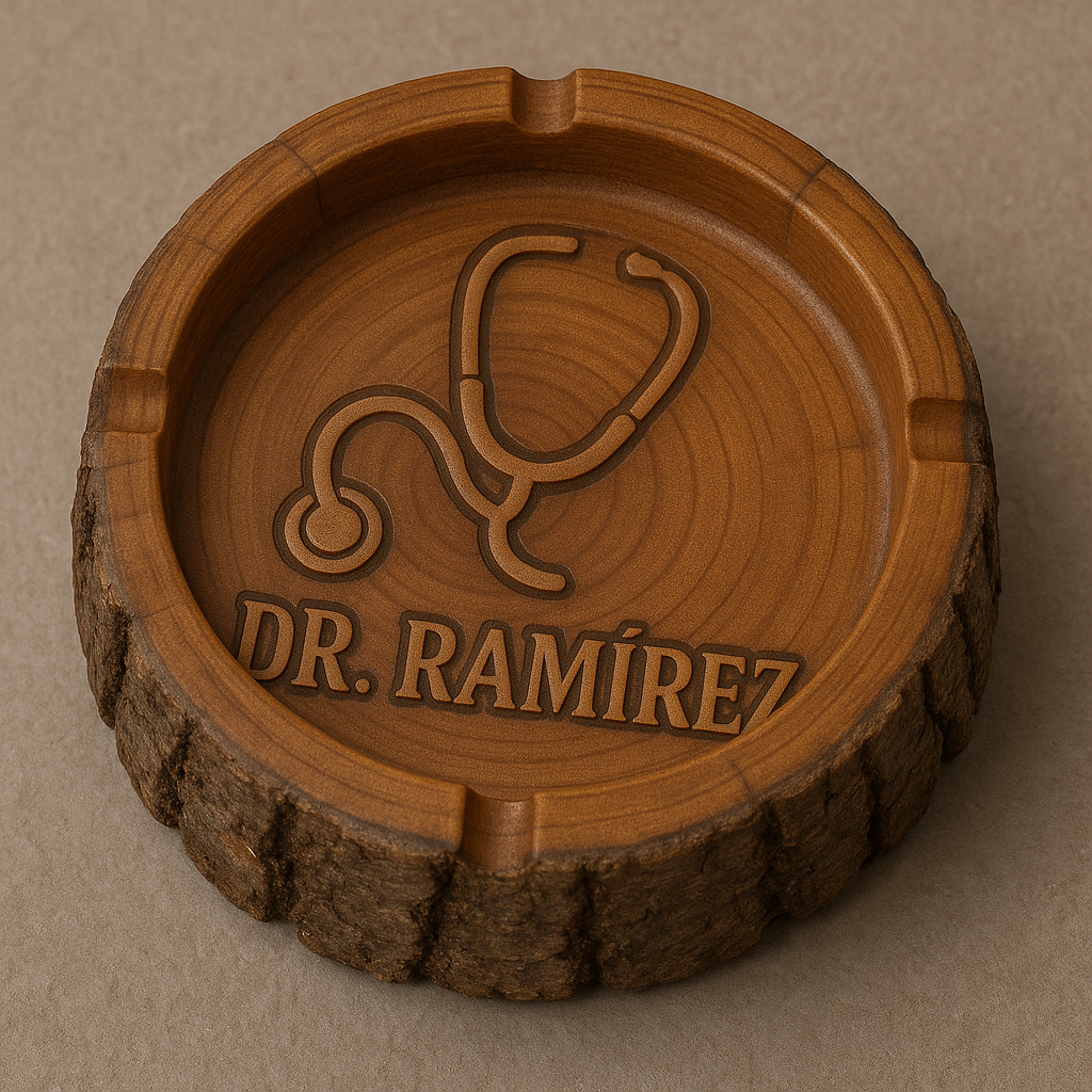 Cenicero de madera personalizado