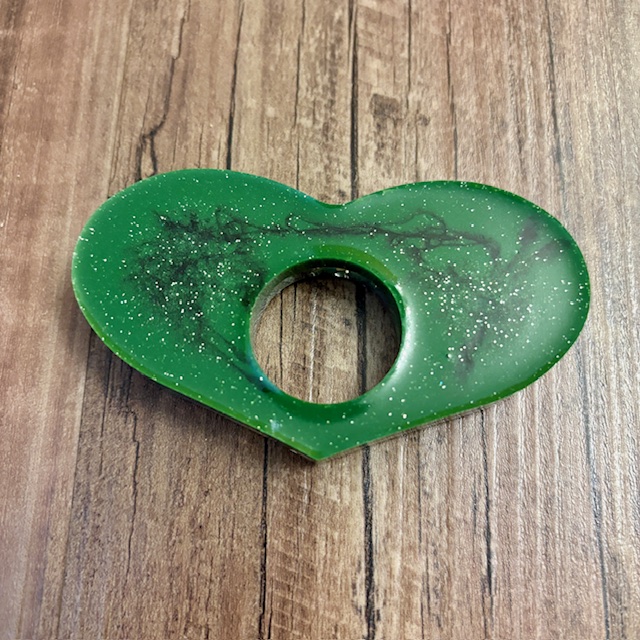 Green Resin Heart Page Holder