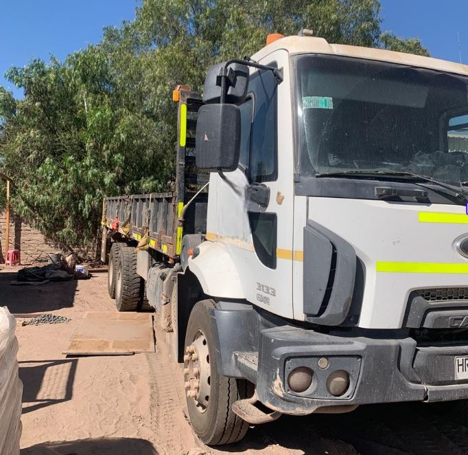 Camión Ford Cargo 3133