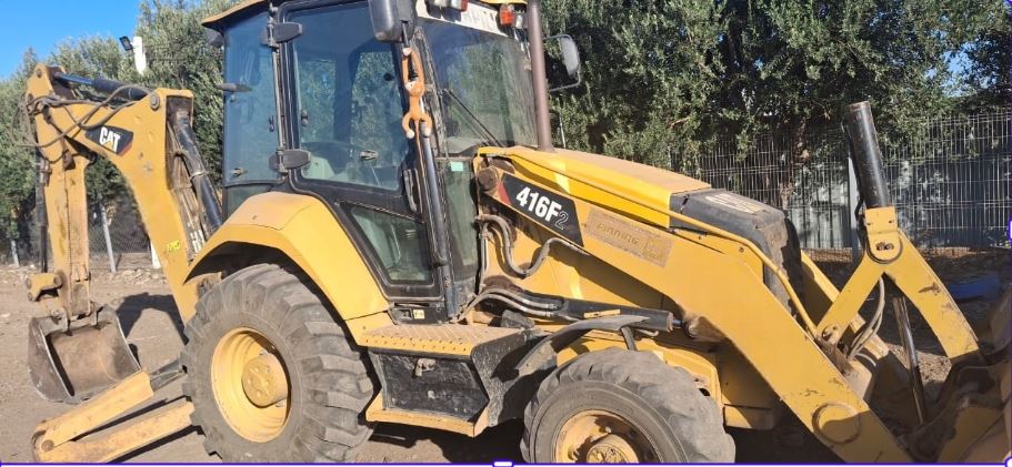Retroexcavadora CATERPILLAR 416F2