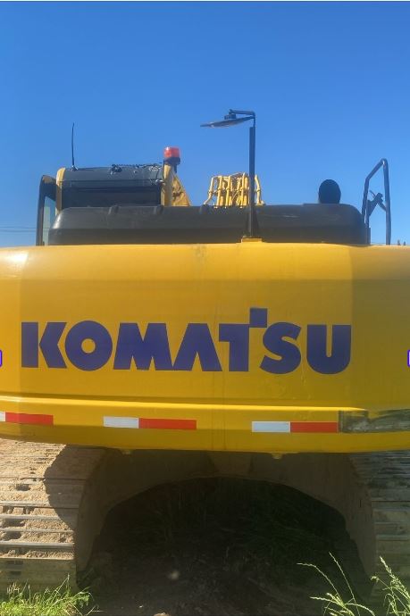 Excavadora KOMATSU PC200
