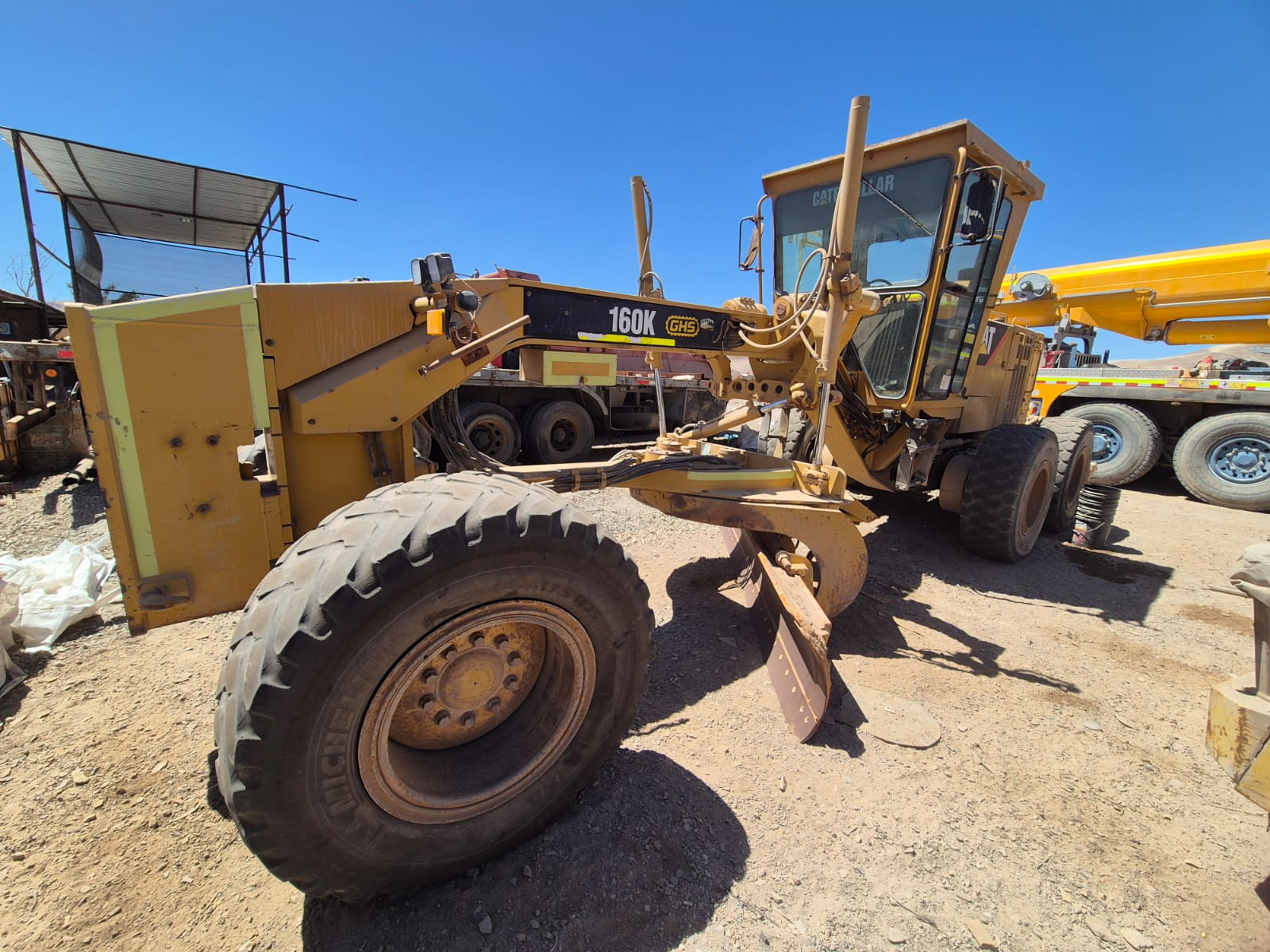 Motoniveladora CATERPILLAR 160K