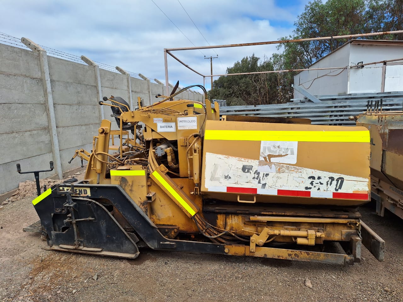 Extendedora de Asfalto LEEBOY 8500