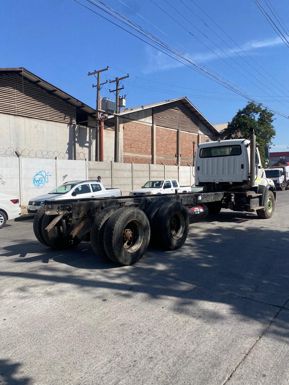 Camión Chasis FREIGHTLINER SD114