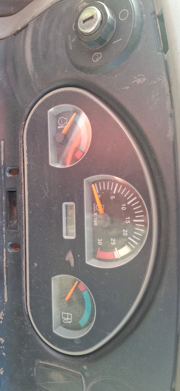 Retroexcavadora CATERPILLAR 416F2