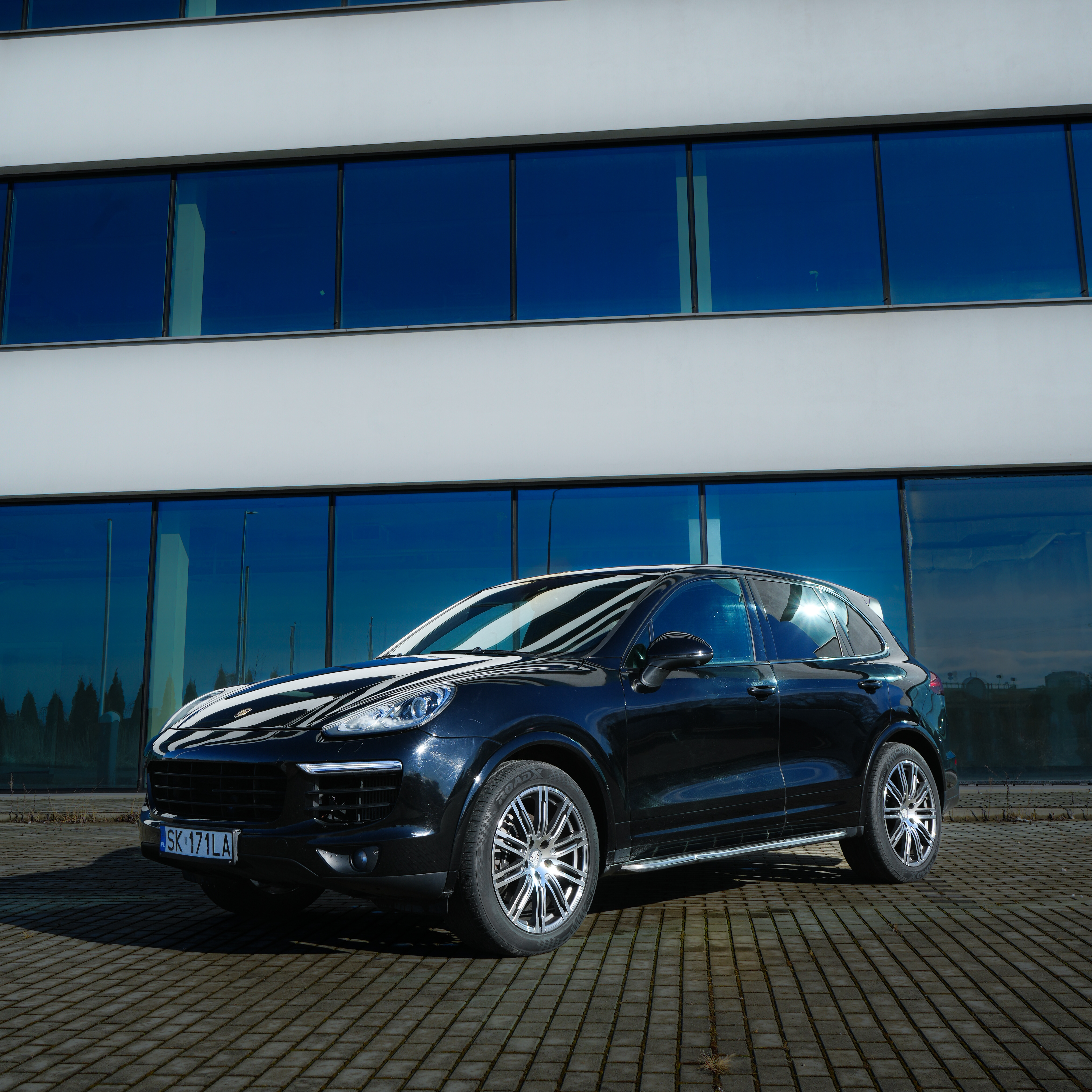 Porsche Cayenne 2016r.