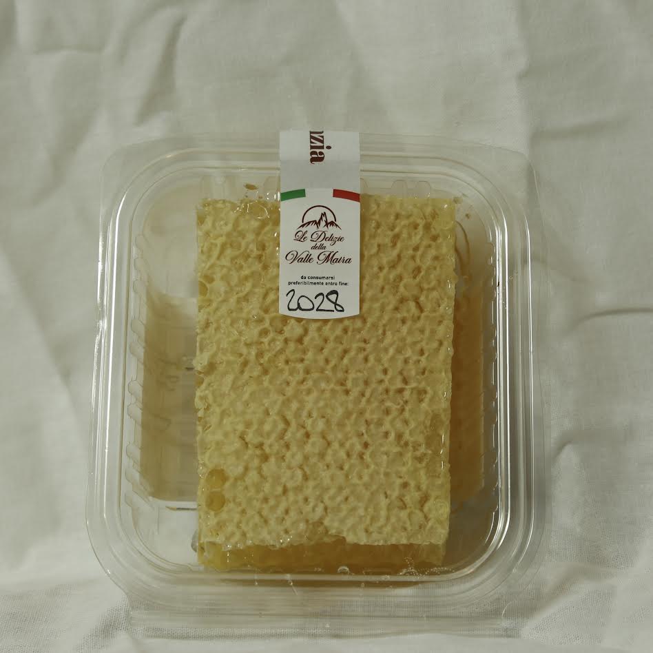 MIELE IN FAVO DI ACACIA