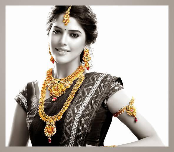 Traditional Gold Bridal Jewelry Set