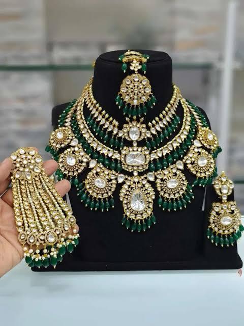 Bridal Kundan Jewelry Set