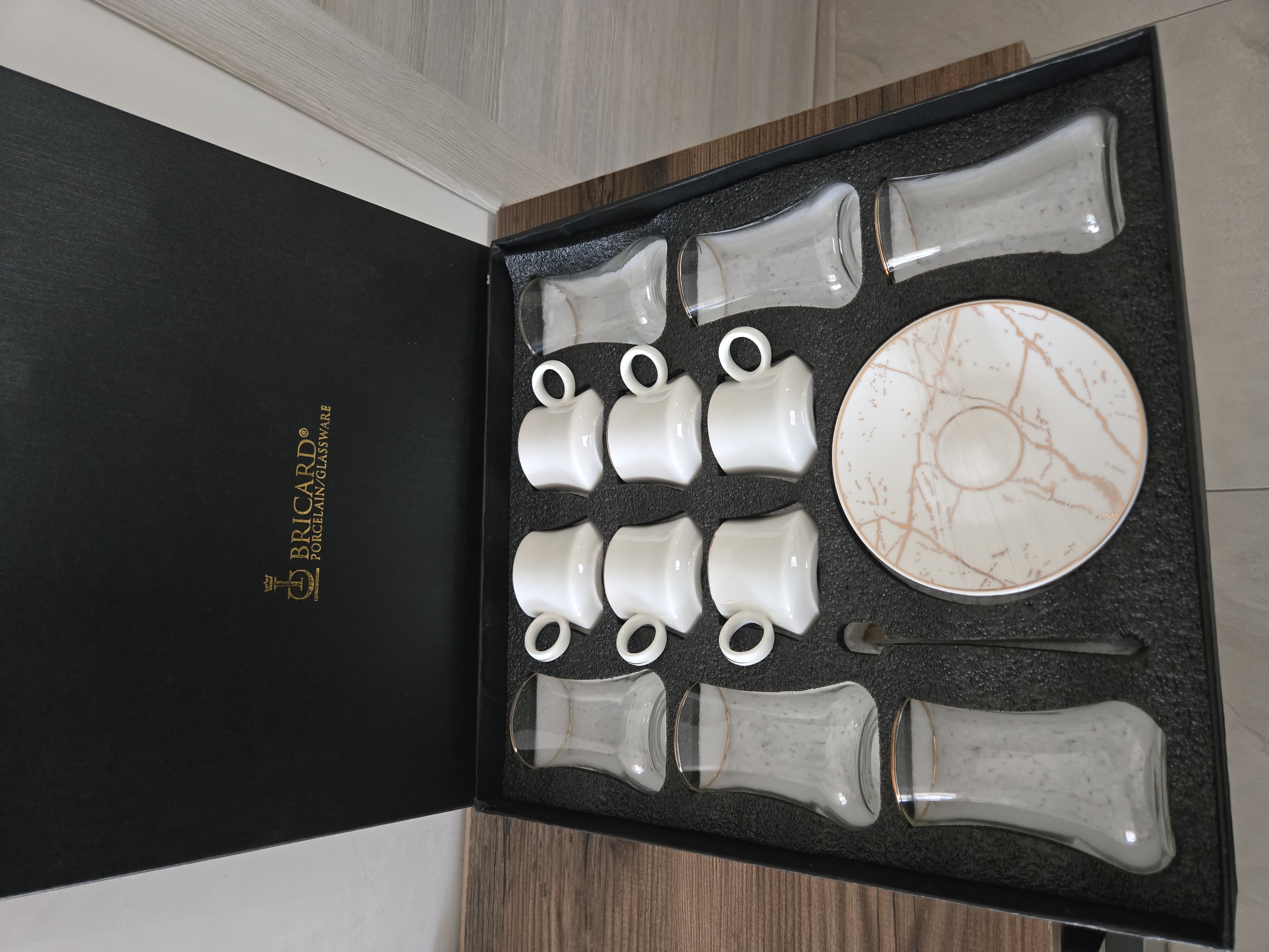 Coffret service thé & café Bricard - 24 pièces