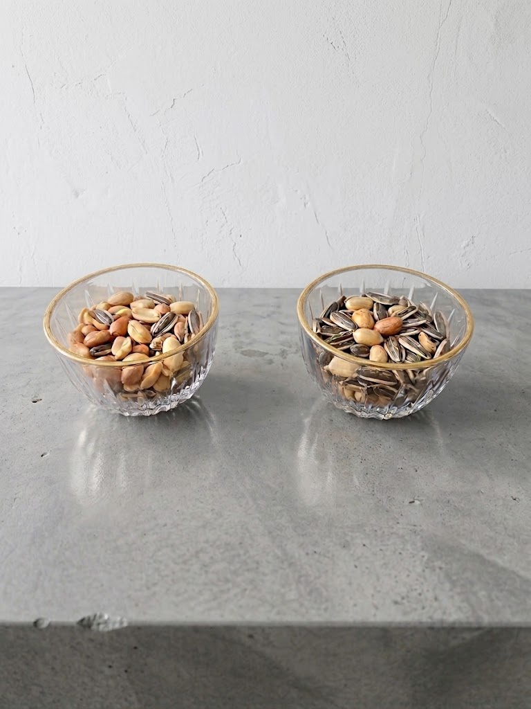 Lot de 6 coupelles verre facetté et liseré doré