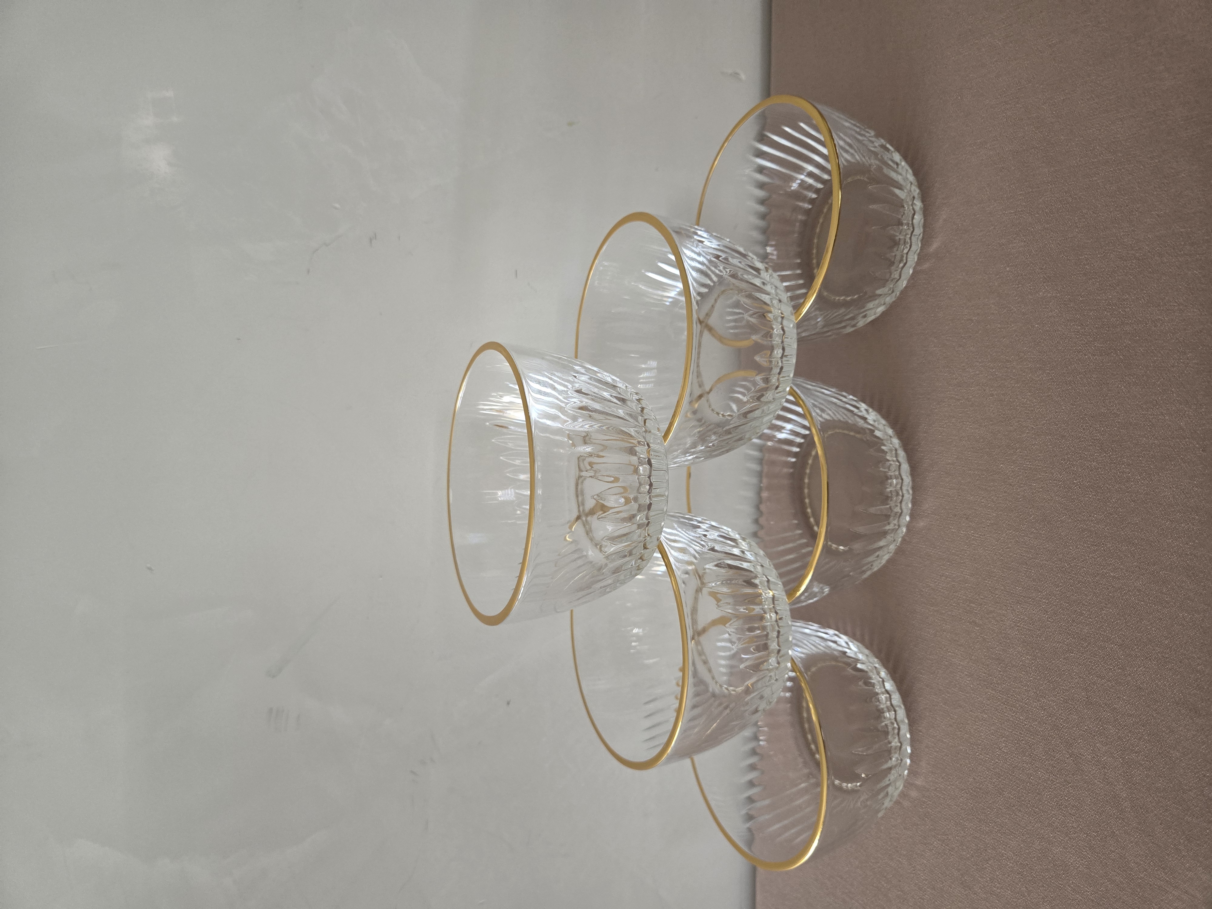 Lot de 6 coupelles en verre strié doré