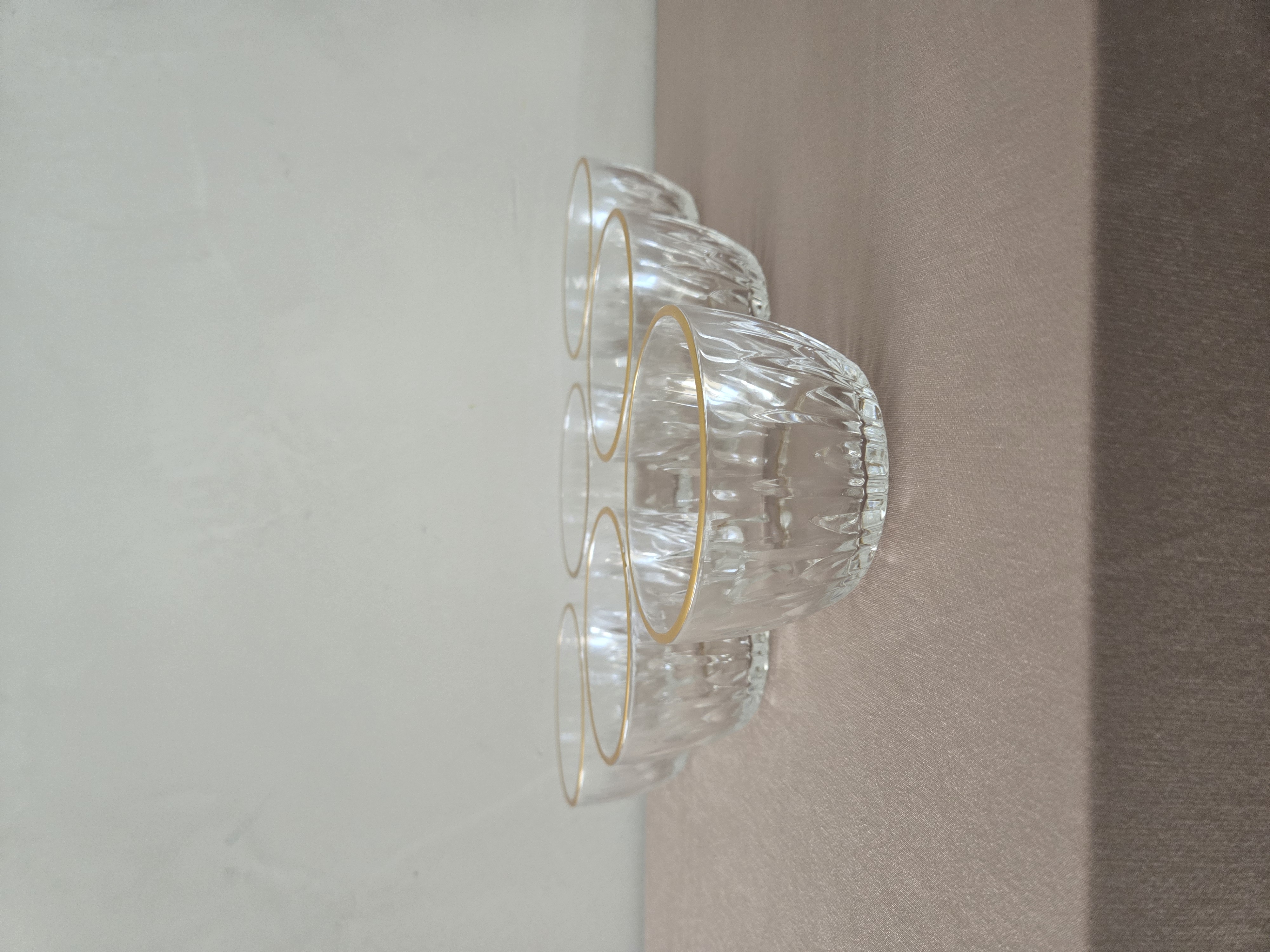 Lot de 6 coupelles verre facetté et liseré doré
