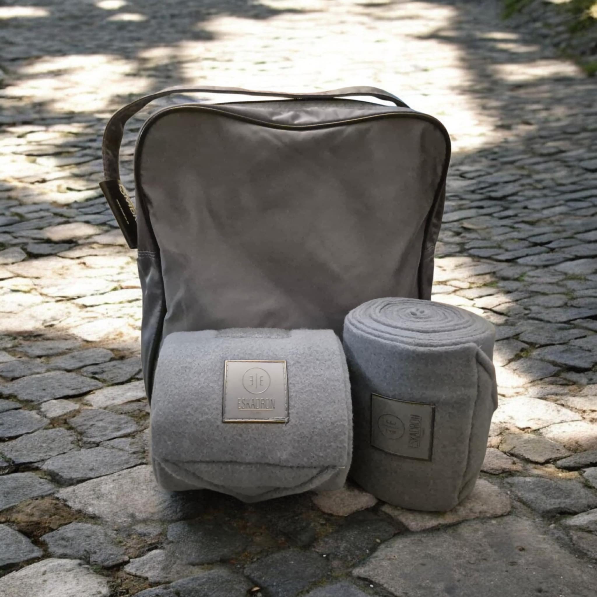 Bandes Eskadron essence