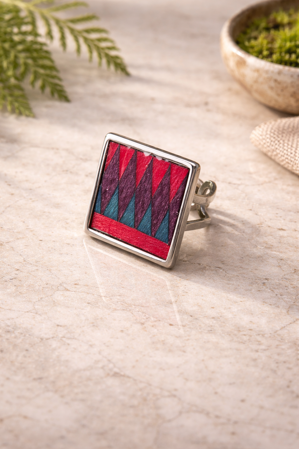 Anillo artesanal geométrico