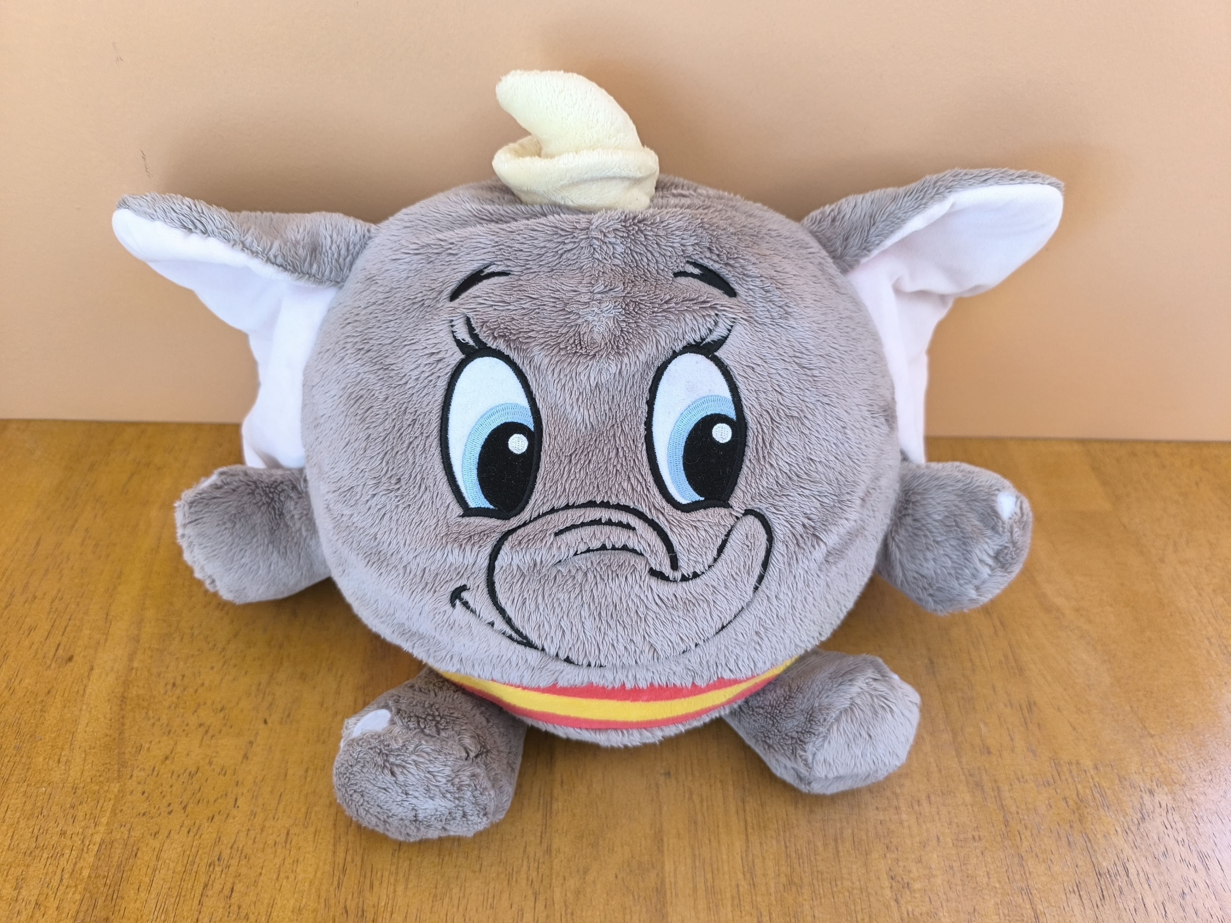 Peluche éléphant toute douce