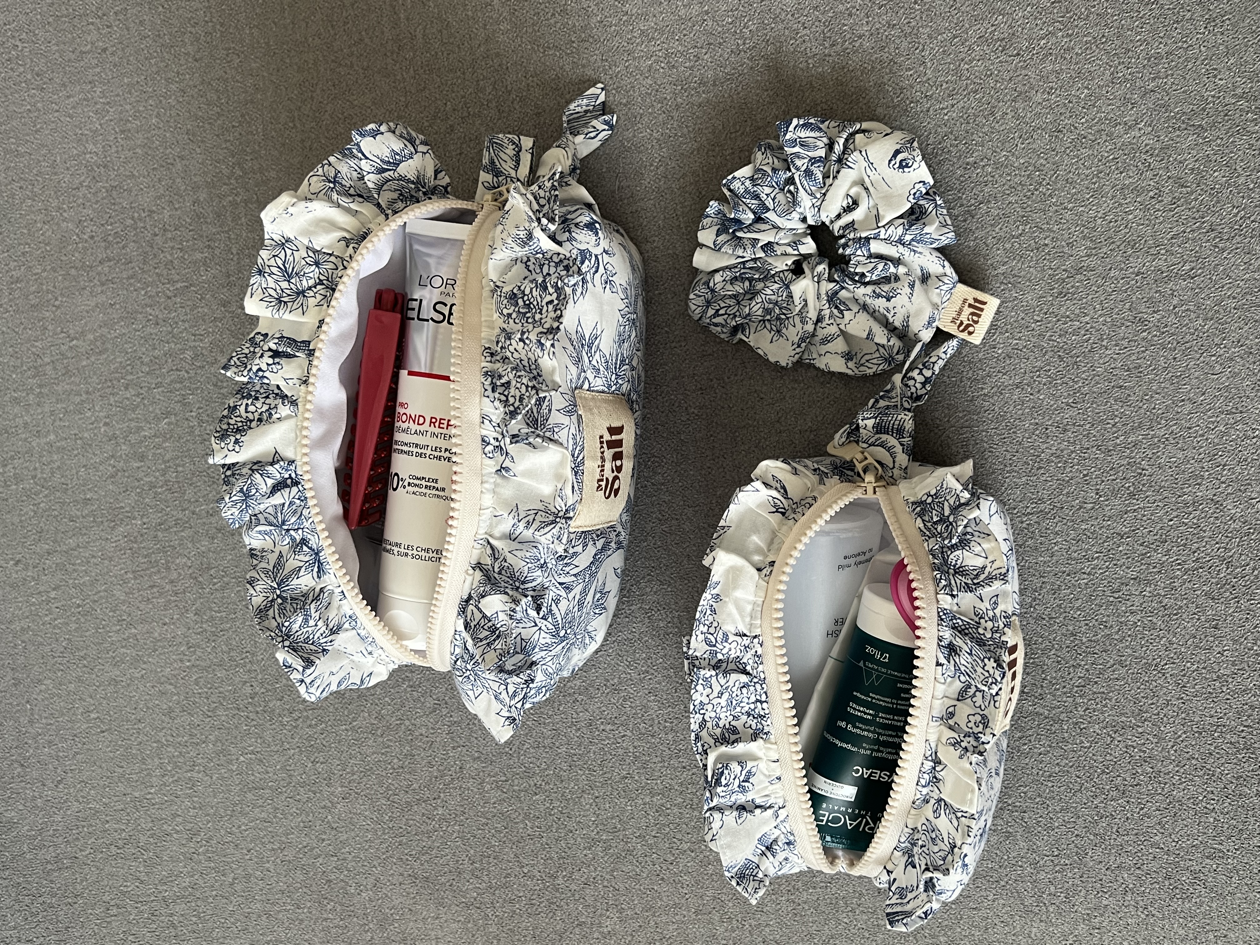 Pack Trousse Medium & Small avec scrunchy offert
