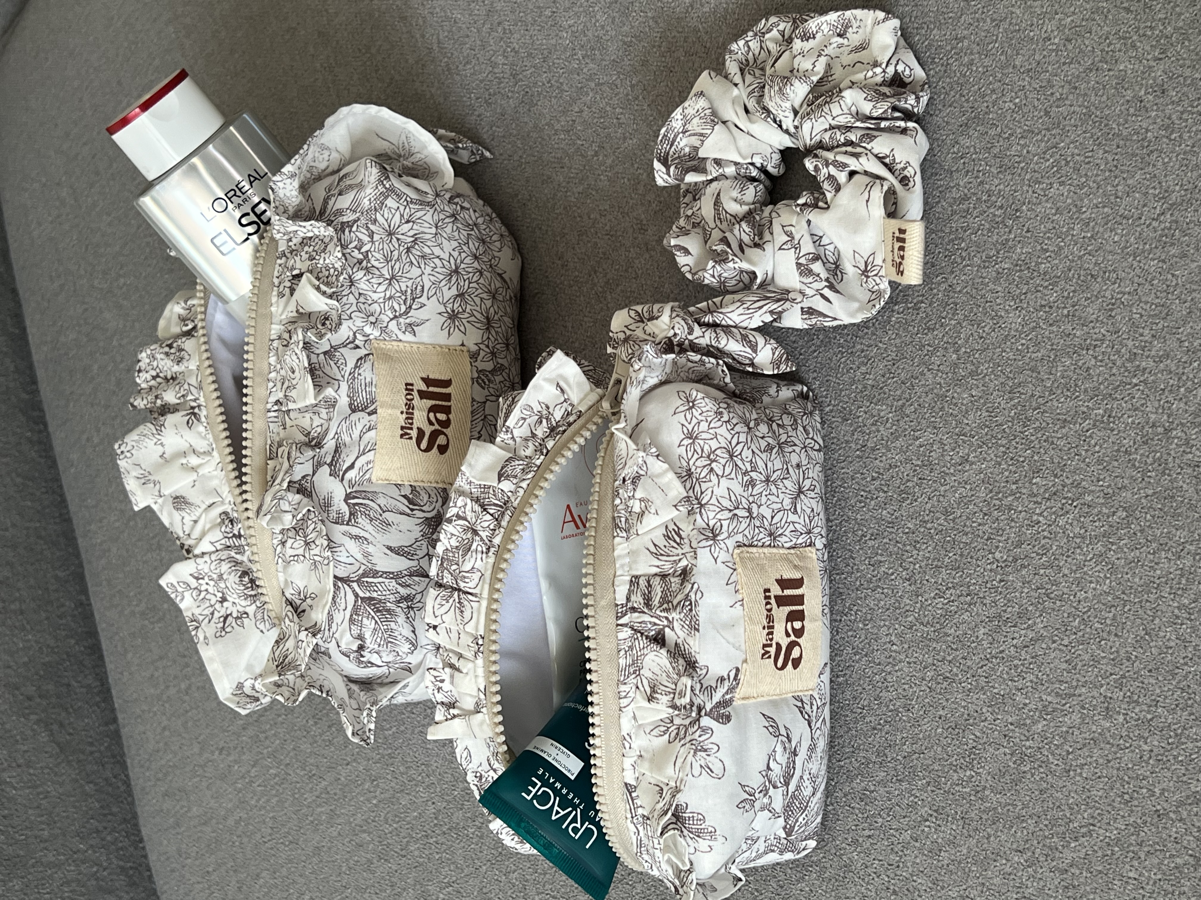 Pack Trousse Medium & Small avec scrunchy offert