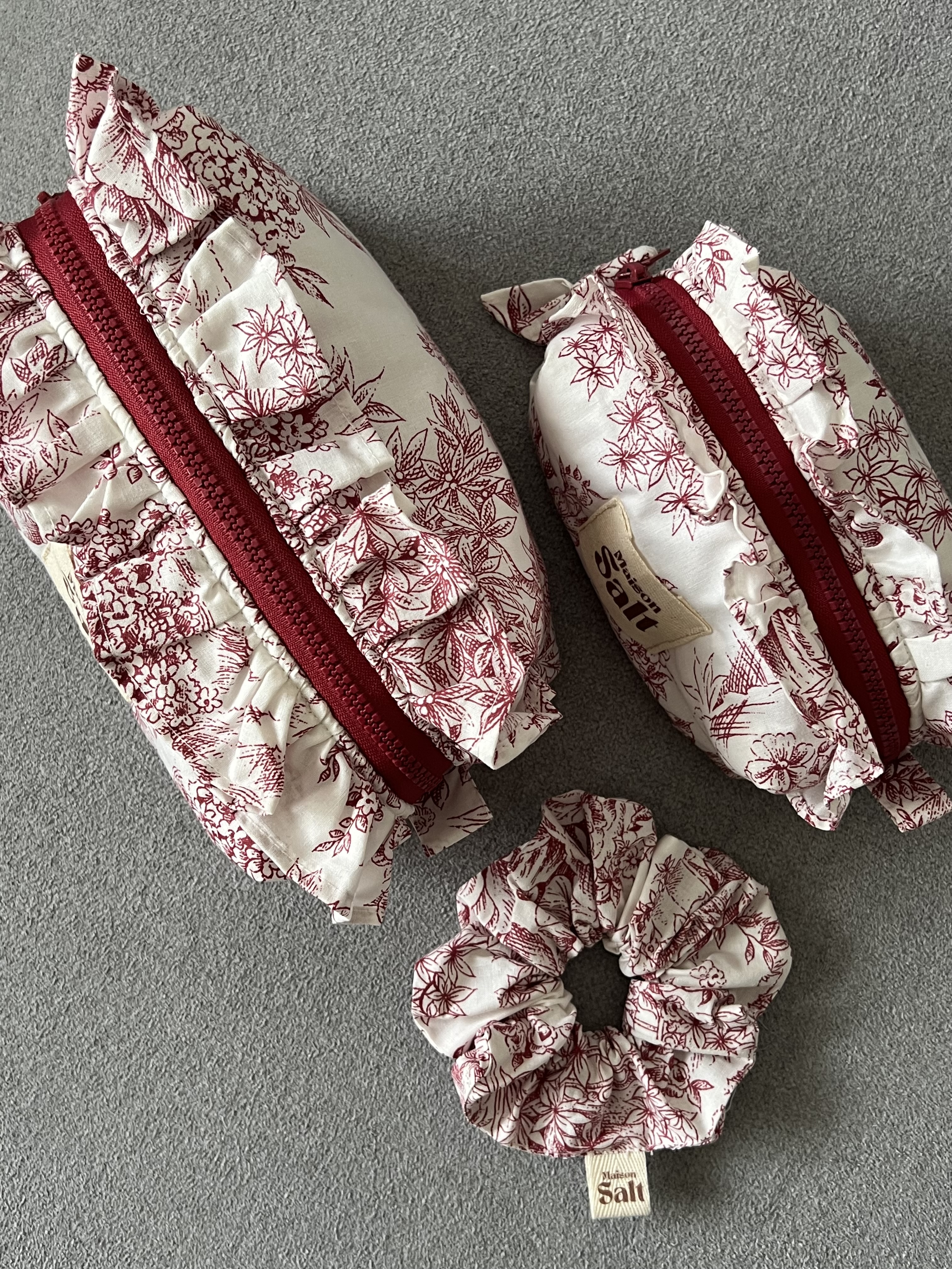 Pack Trousse Medium & Small avec scrunchy offert