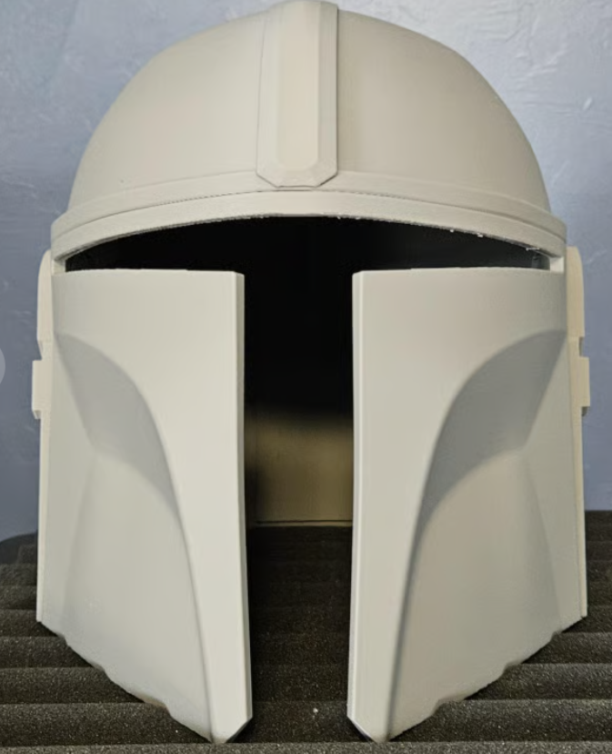 Mandalorian Helmet Replica