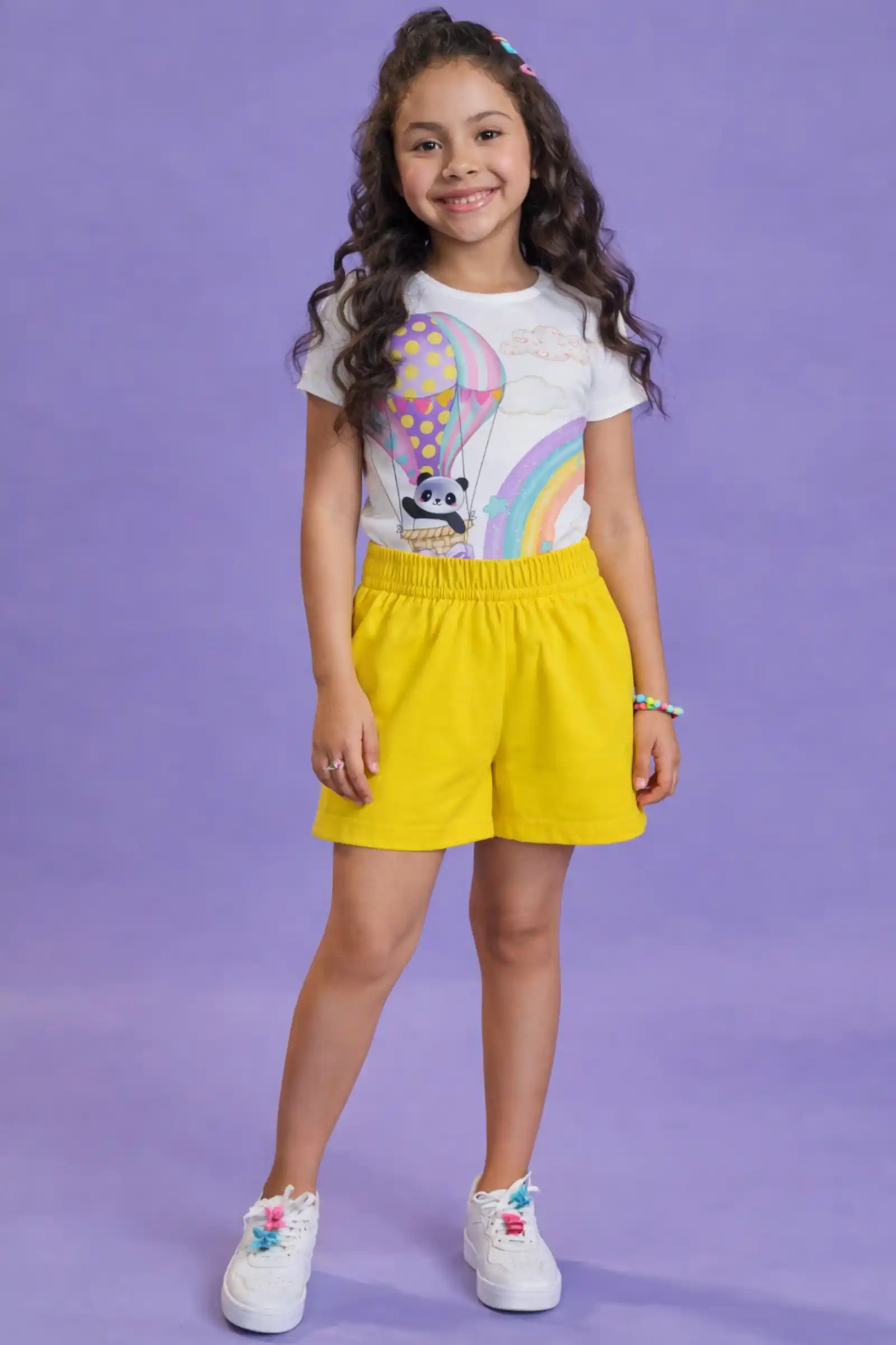 Conjunto de blusa cotton e shorts em tricoline amarelo