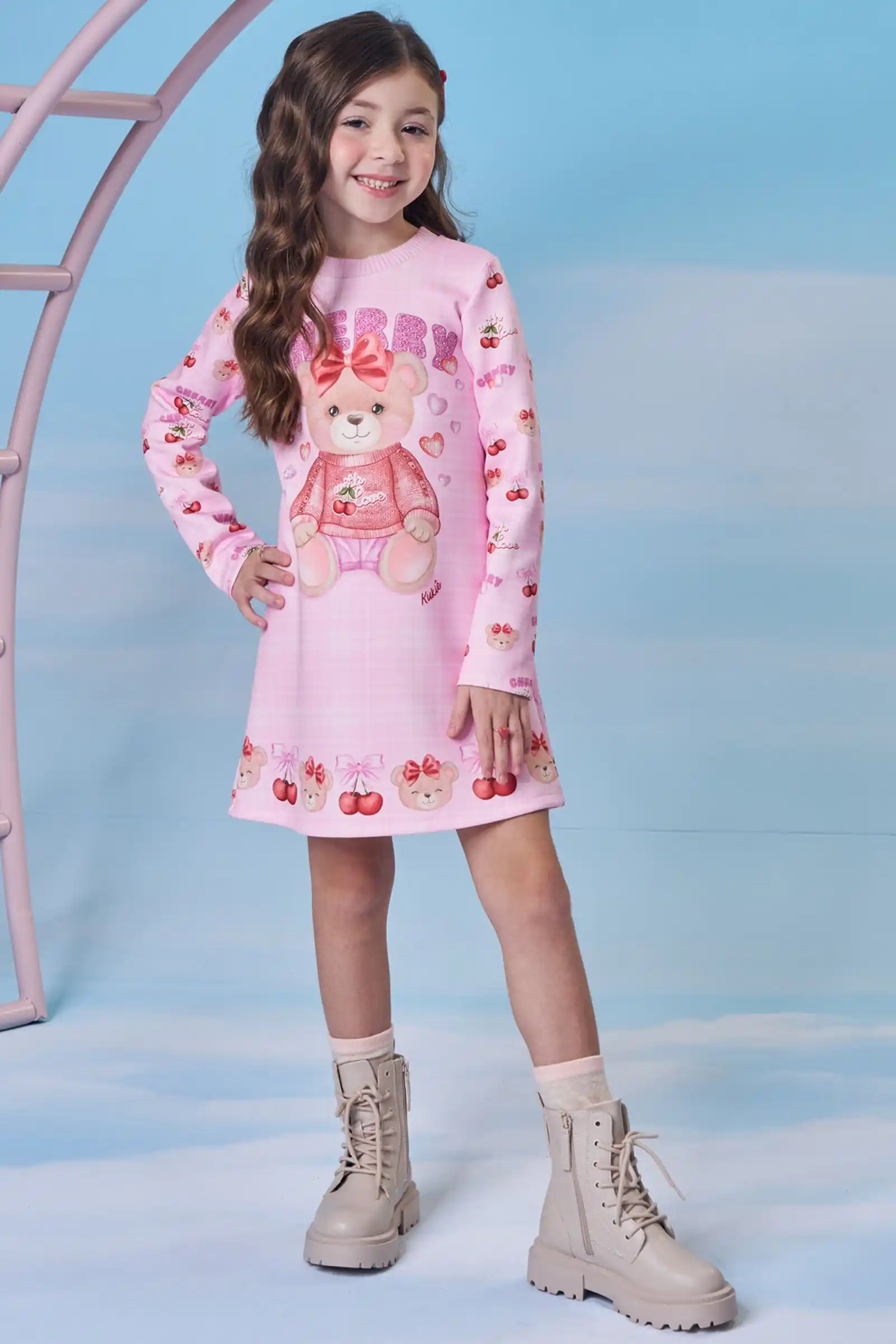 Vestido em Fly Tech Rosa Claro