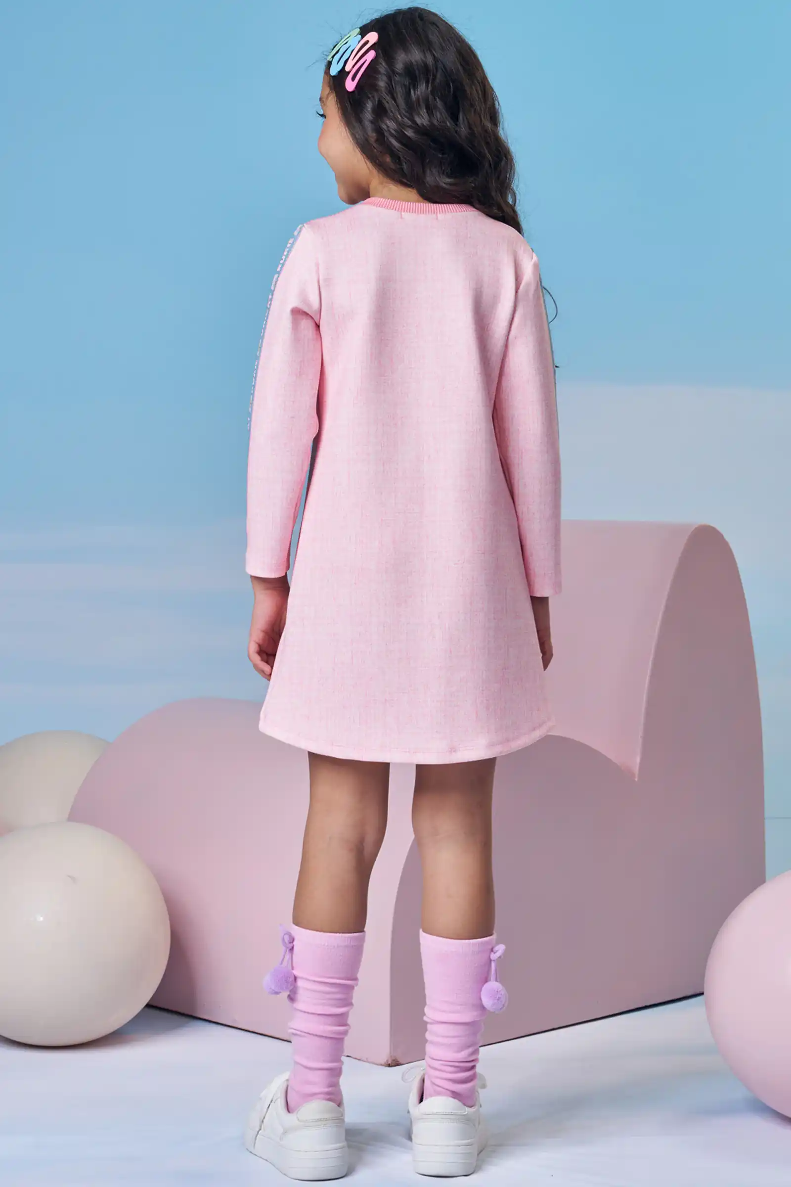 Vestido em Fly Tech Rosa Claro Gatinho