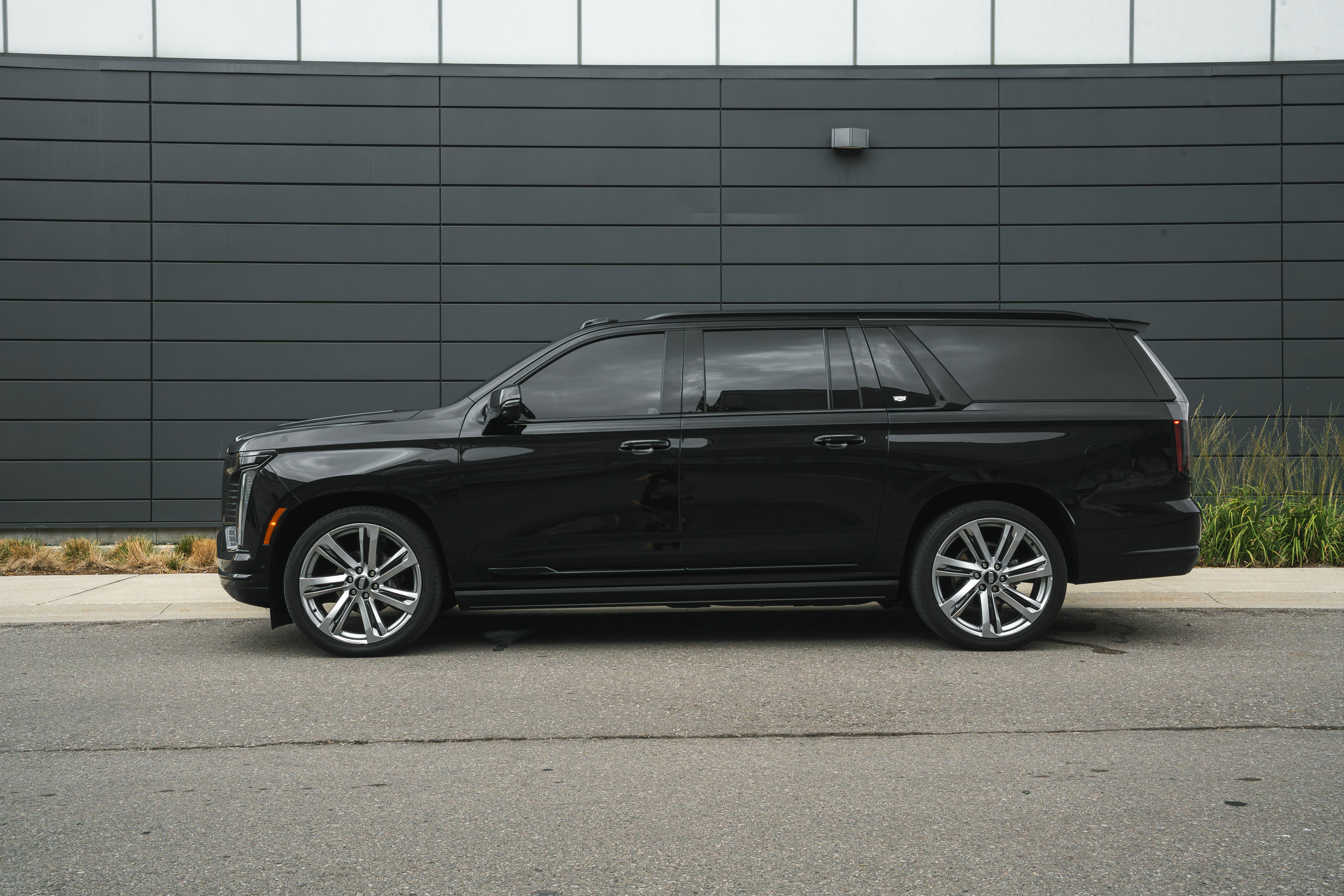 Cadillac Escalade ESV