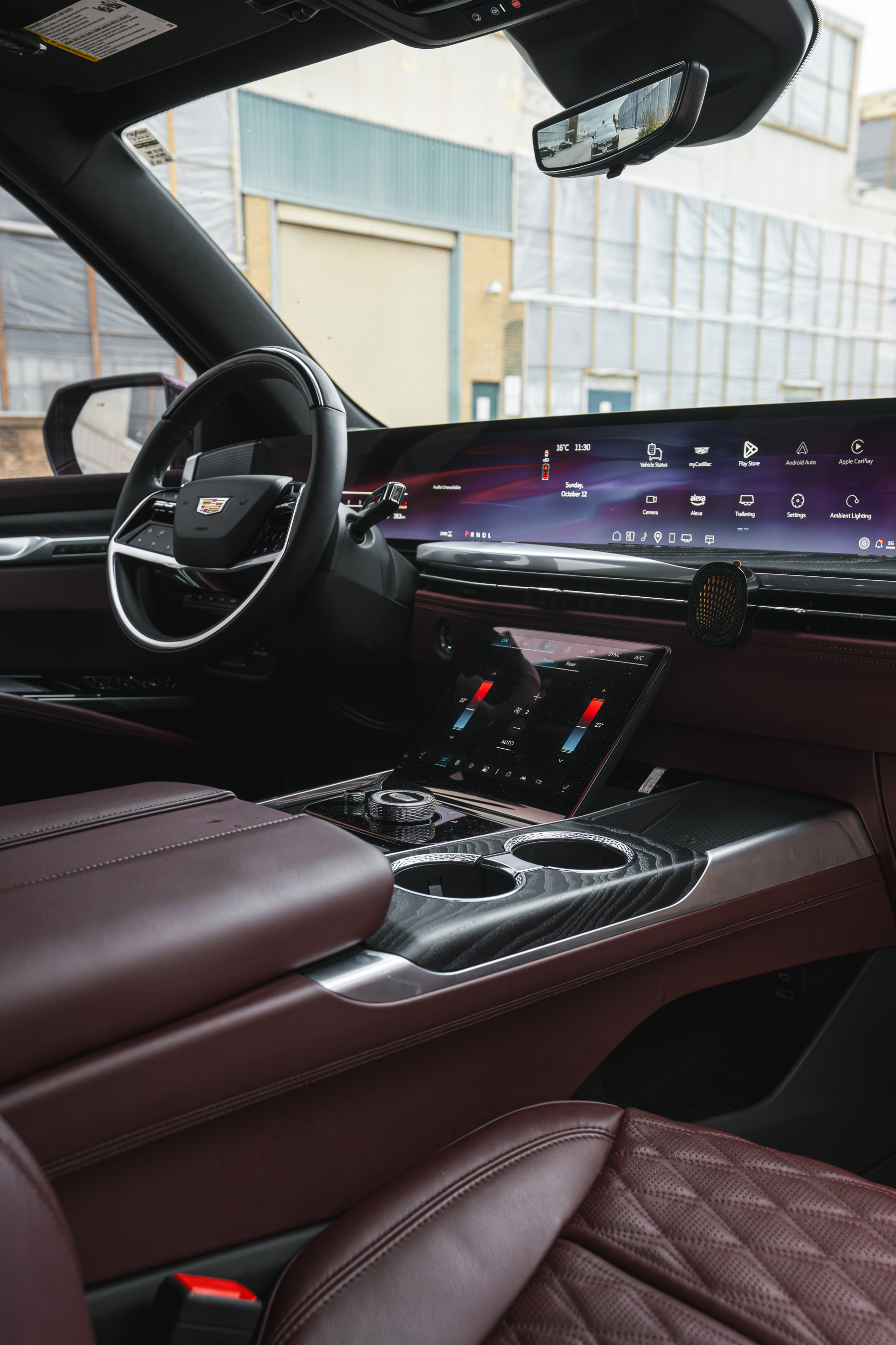 Cadillac Escalade ESV